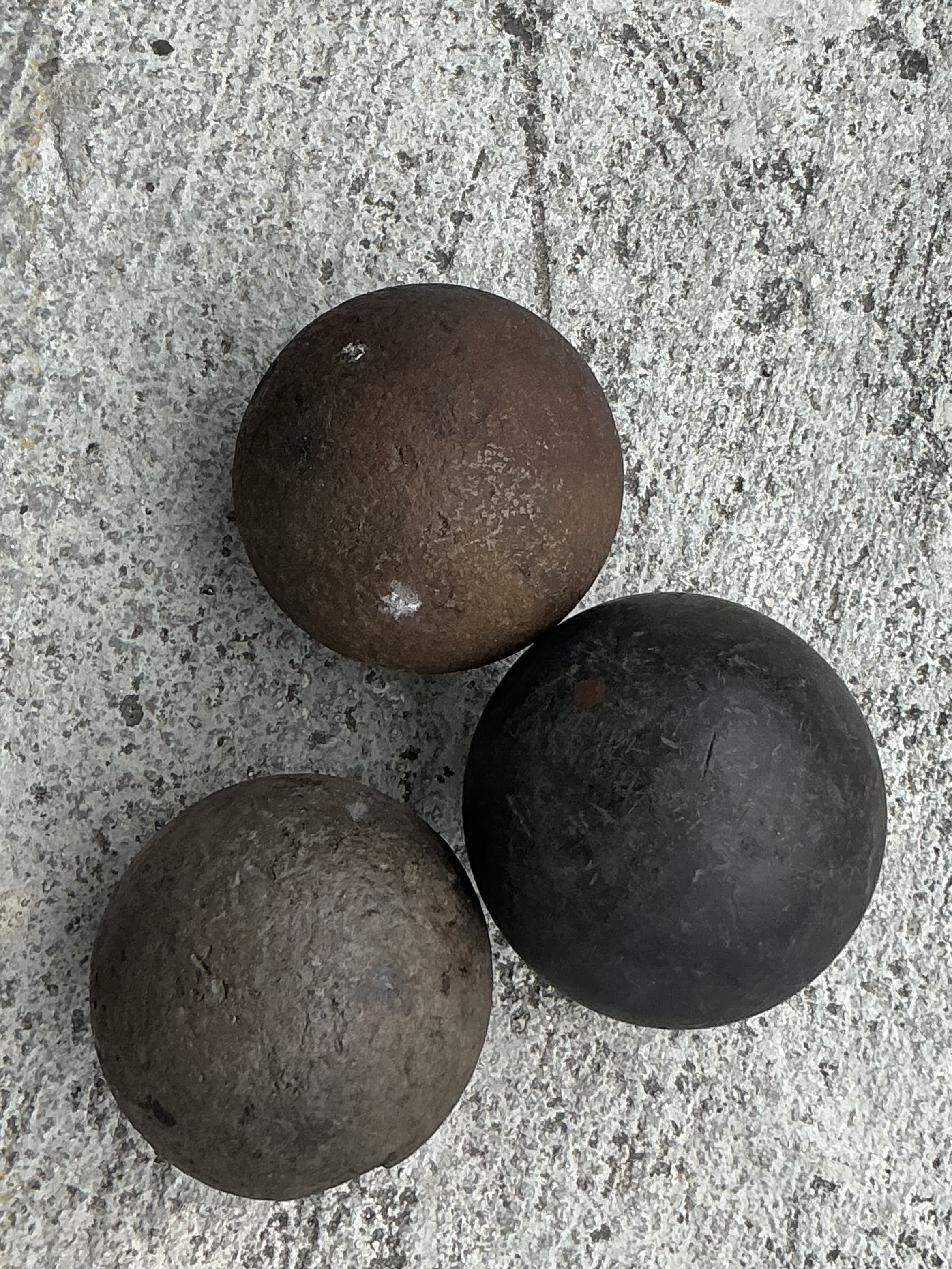 Vintage Boho Solid Iron Cannonballs - Set Of Three  - Top view