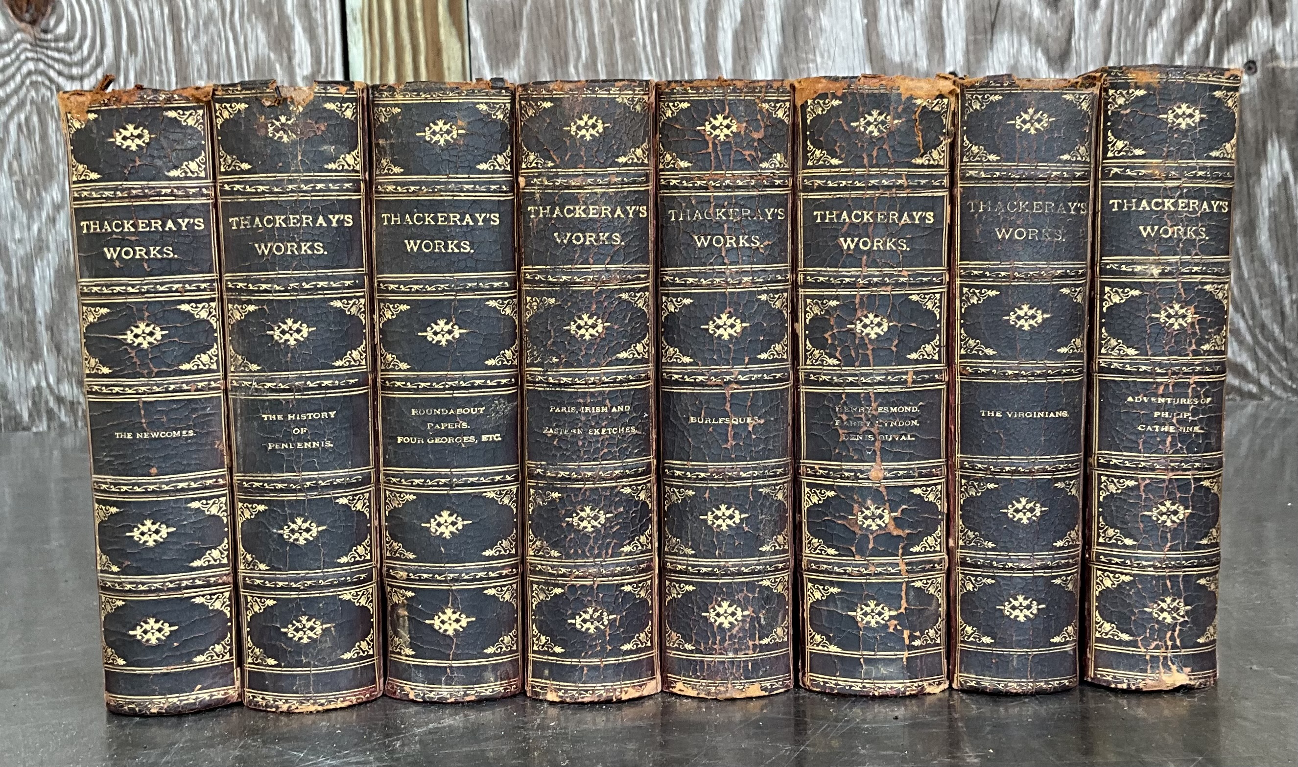 The Works of William Makepeace Thackeray – 8 Volume Set - Top view