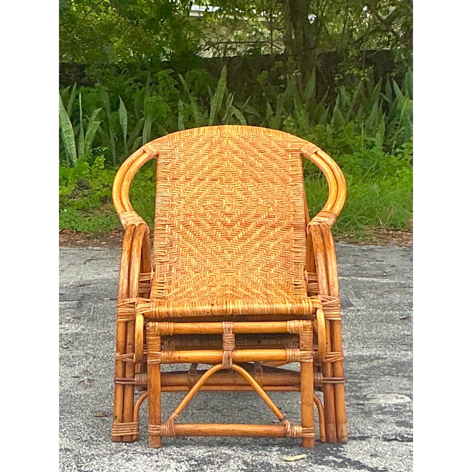 Vintage Coastal Woven Rattan Lounge Chair With Extending Foot Rest - Back view