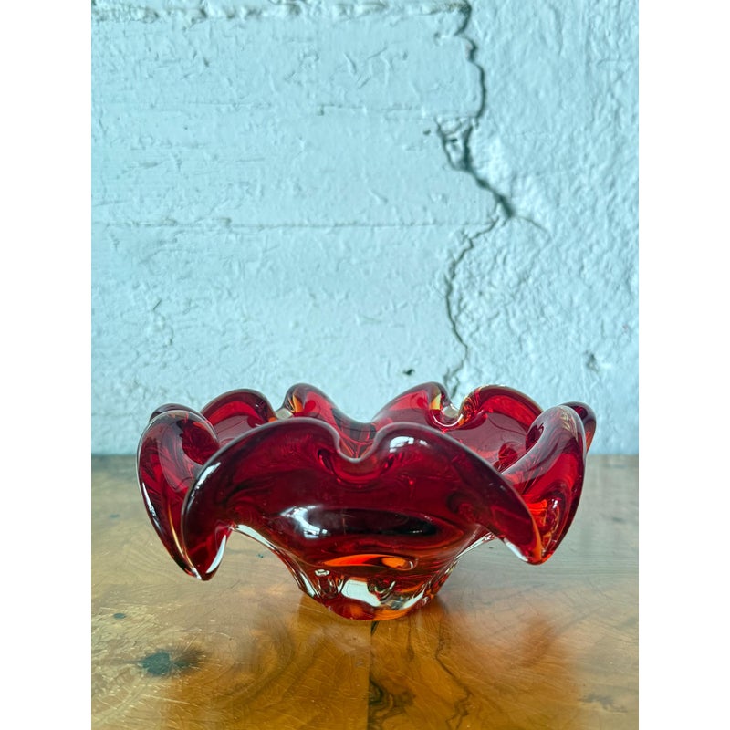 Mid Century Italian Art Glass Ruffle Dish Bowl After Murano - Detail view