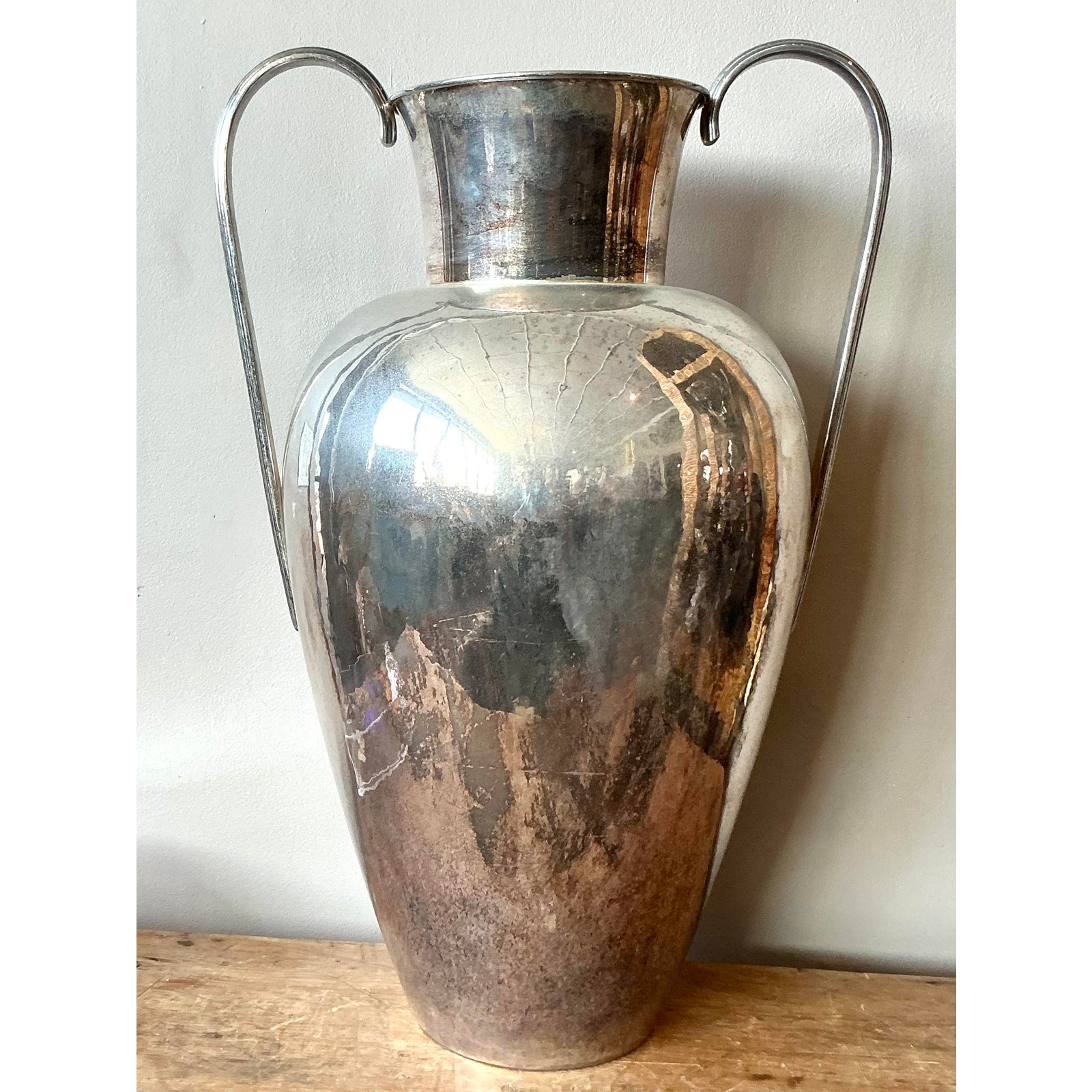 Vintage Italian Egidio Broggi Milano Plate Vase - Side view