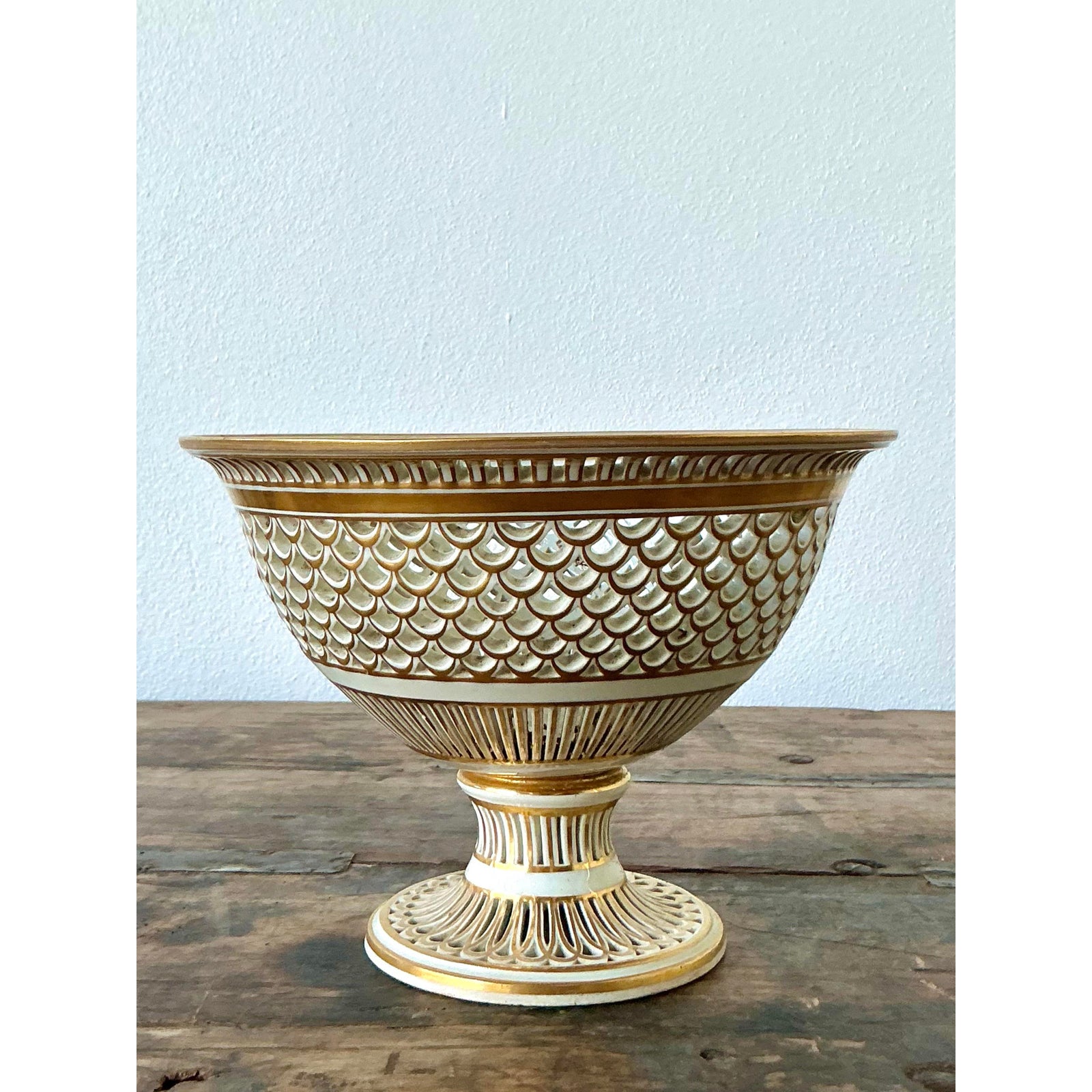 Vintage Regency Pierced Porcelain Bowl - Detail view