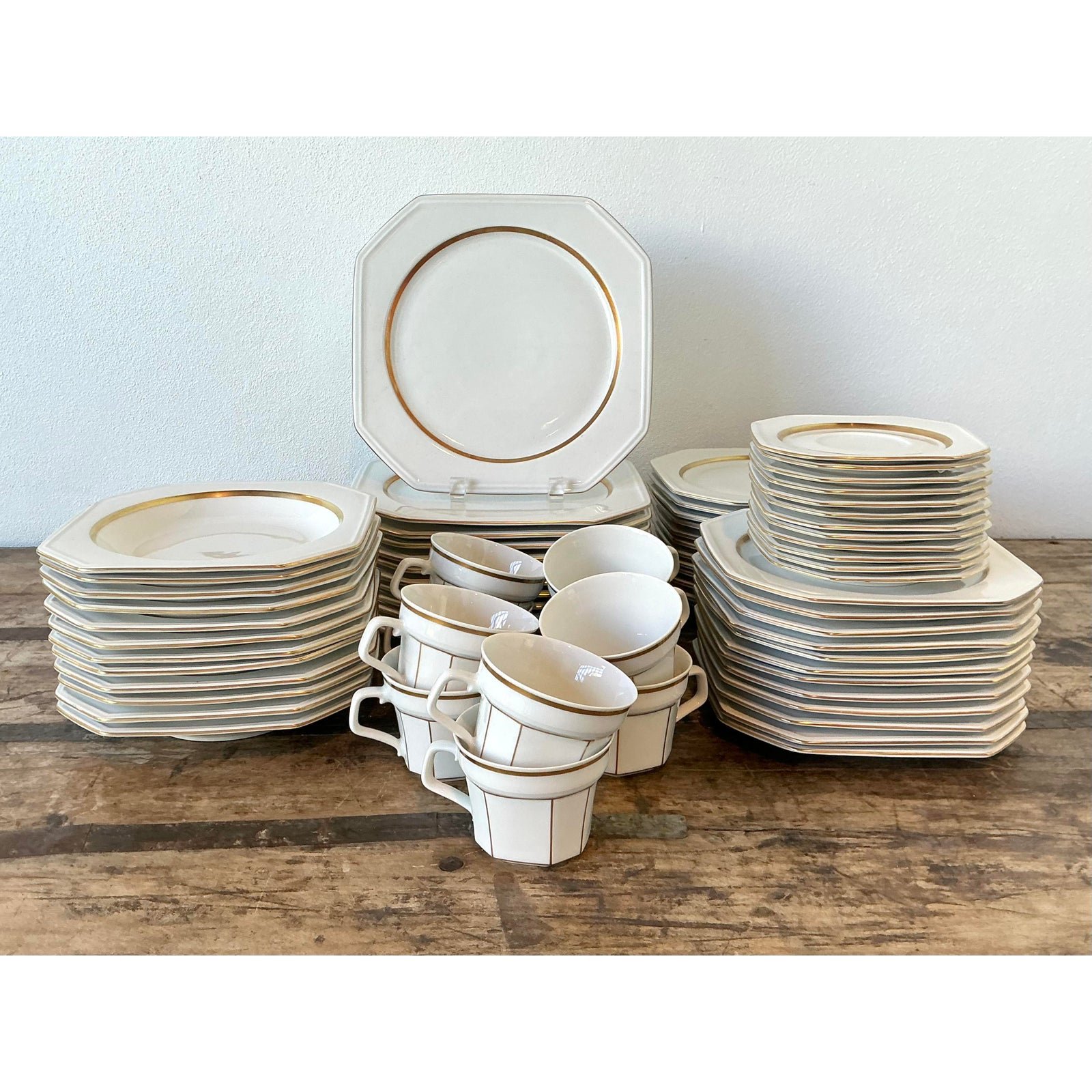 Vintage Galerie De Porcelaine Gold Rim China - Set of 70 - Side view
