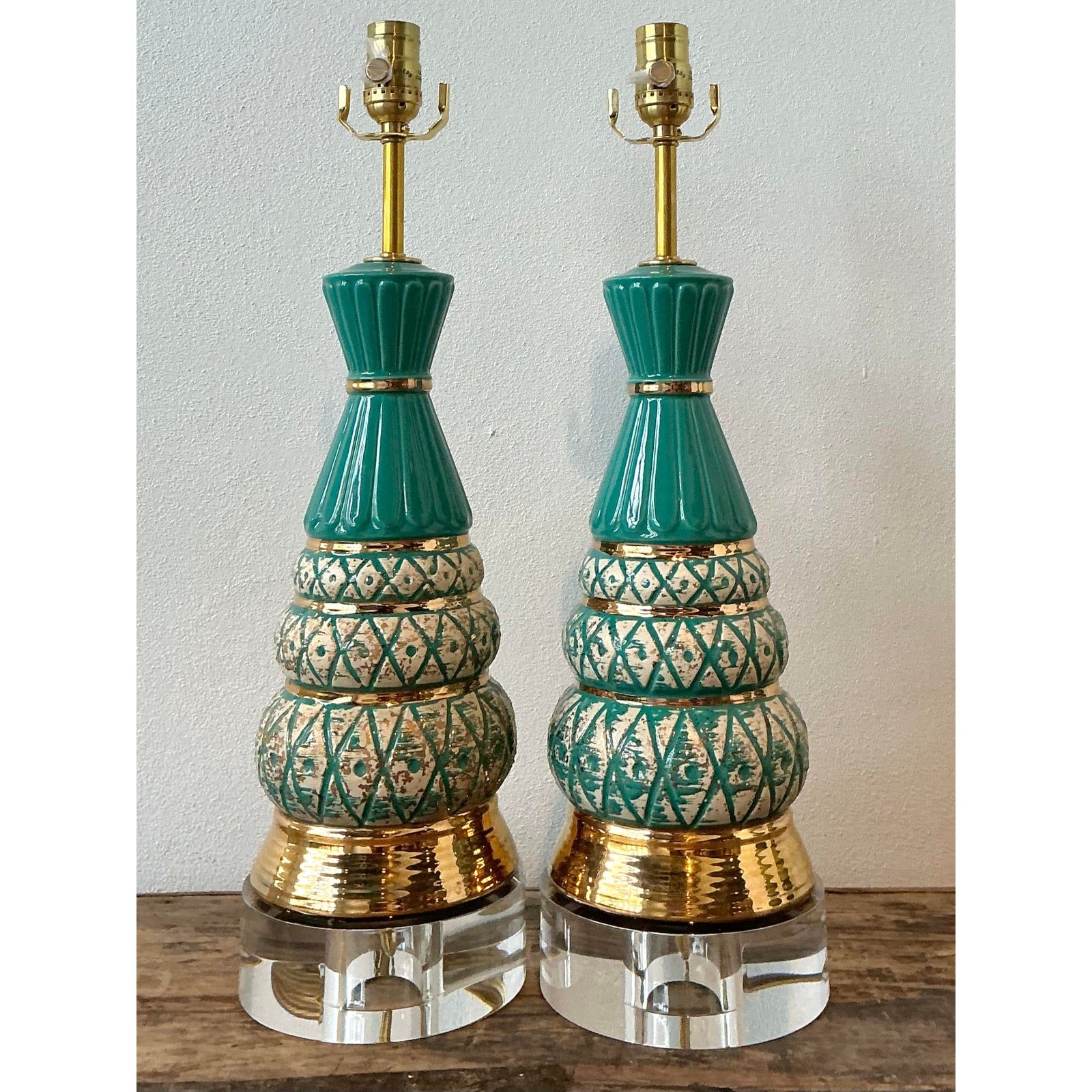 Vintage MCM Glazed Ceramic Lamps - A Pair - Acrylic, 6W x 20.5H - Detail view