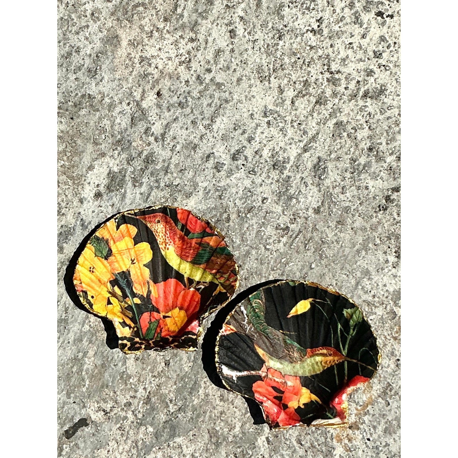 Vintage Boho Decoupage Oyster Shells - Set of 2 - Synthetic, 3.75W x 1H - Top view