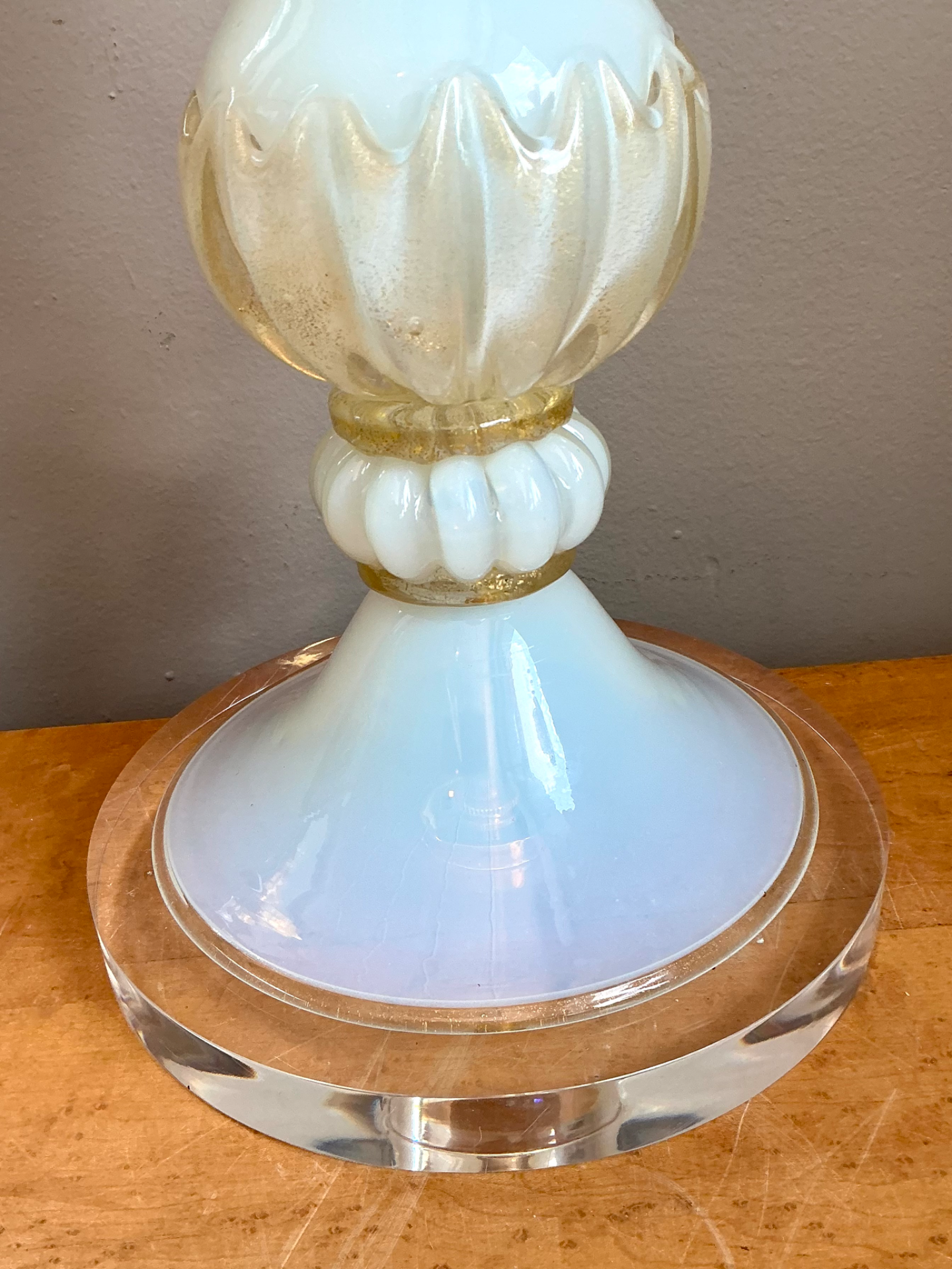 Vintage Murano Opalescent Glass and Lucite Table Lamp - Side view