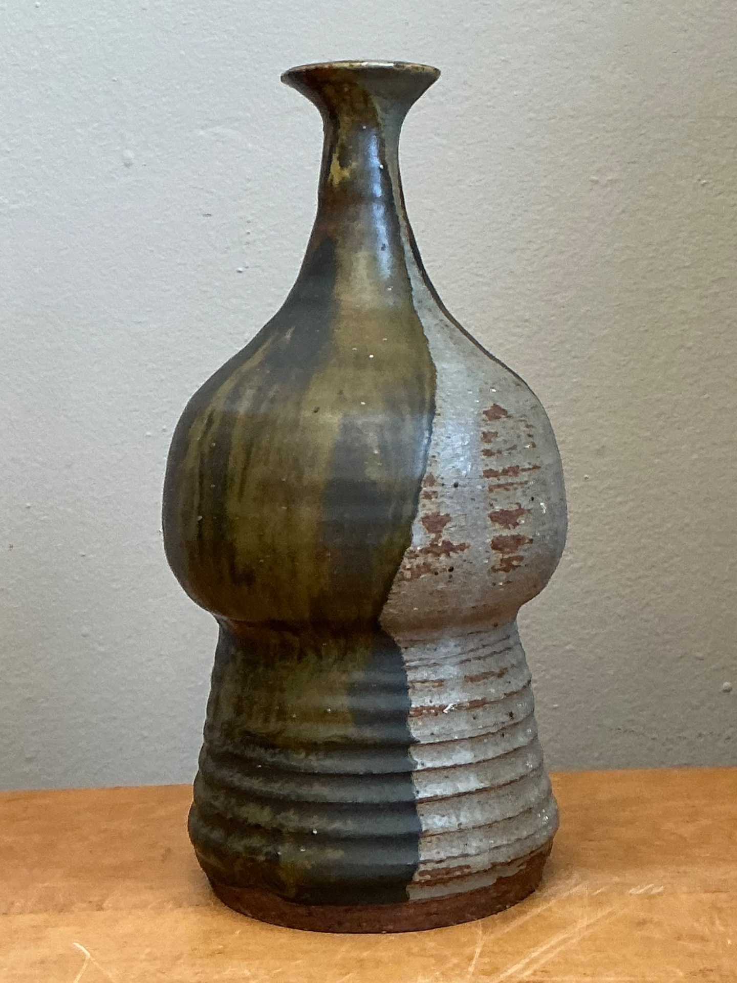 Vintage Two-Tone Glazed Ceramic Vase - Back view