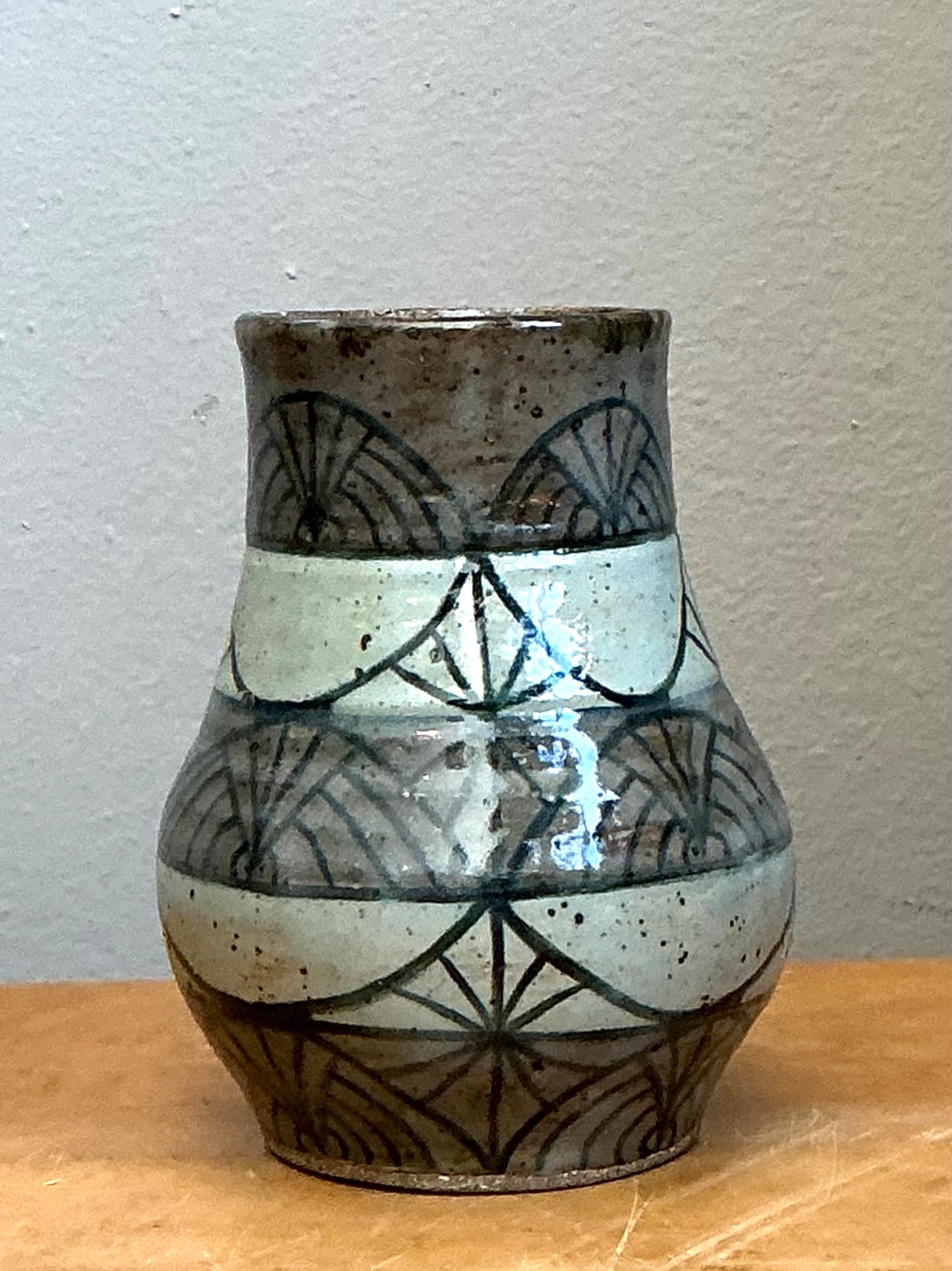 Vintage Handcrafted Geometric Ceramic Vase - Detail view