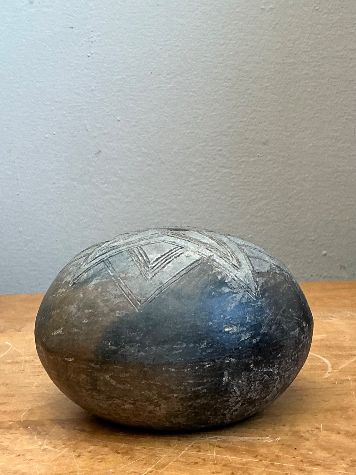 Vintage Geometric Patterned Ceramic Pot - Back view