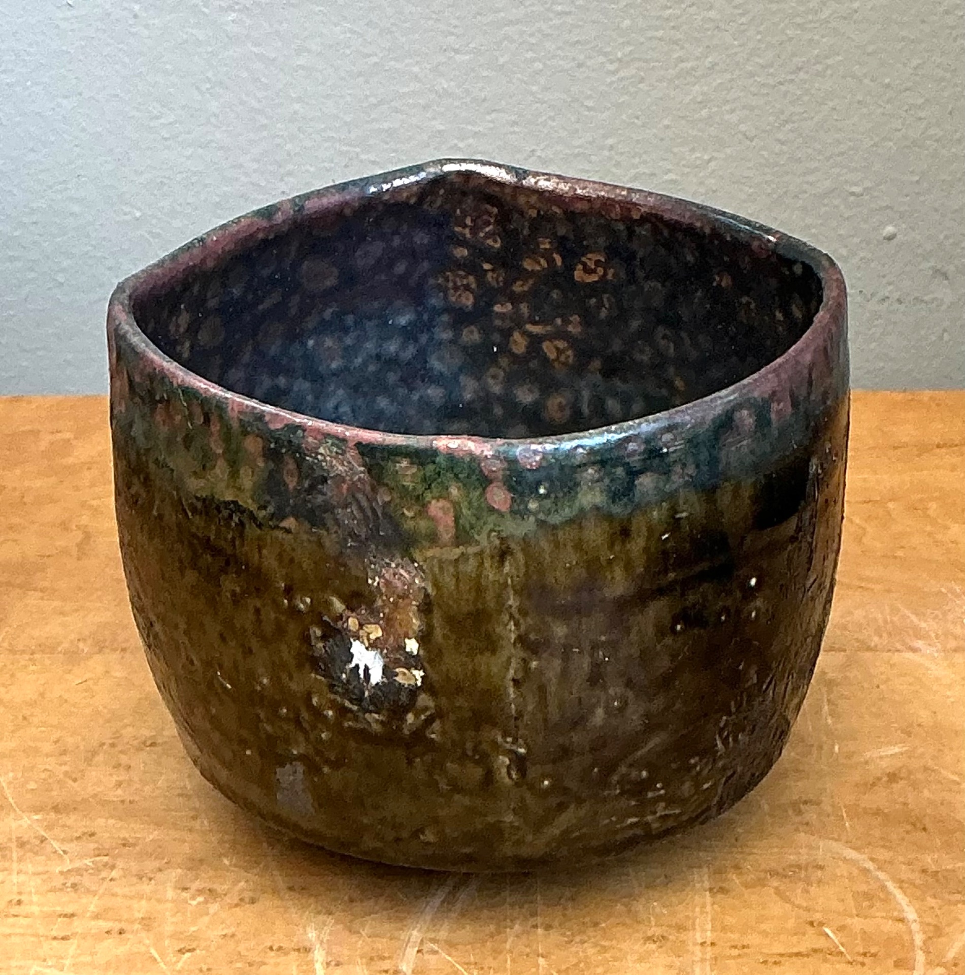 Vintage Handcrafted Abstract Ceramic Bowl - Detail view