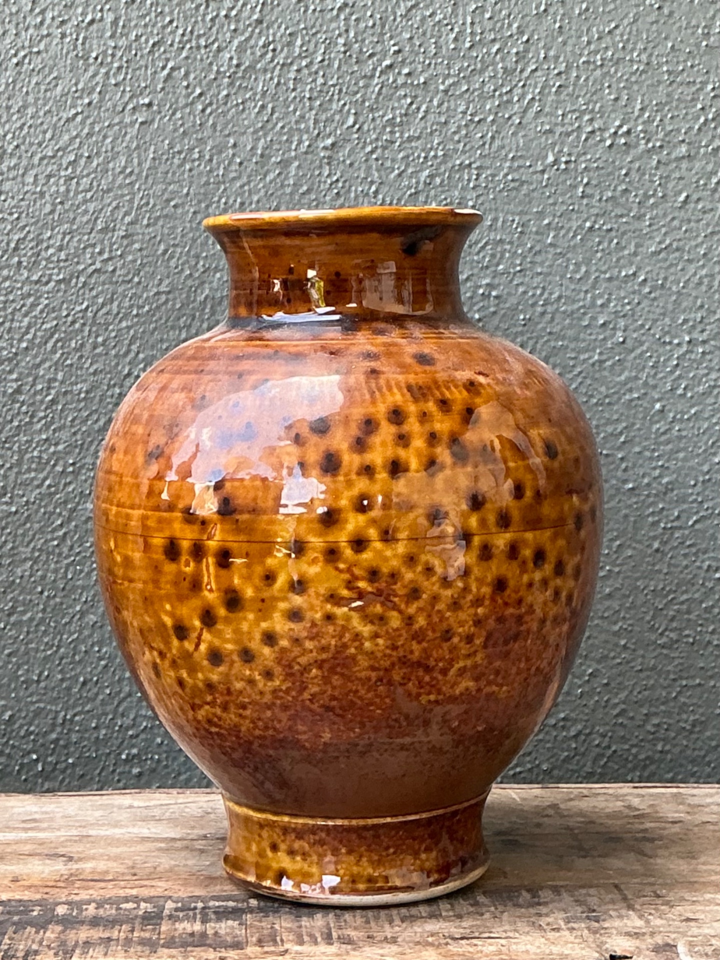 Vintage Textured Ceramic Pottery Vase - Back view