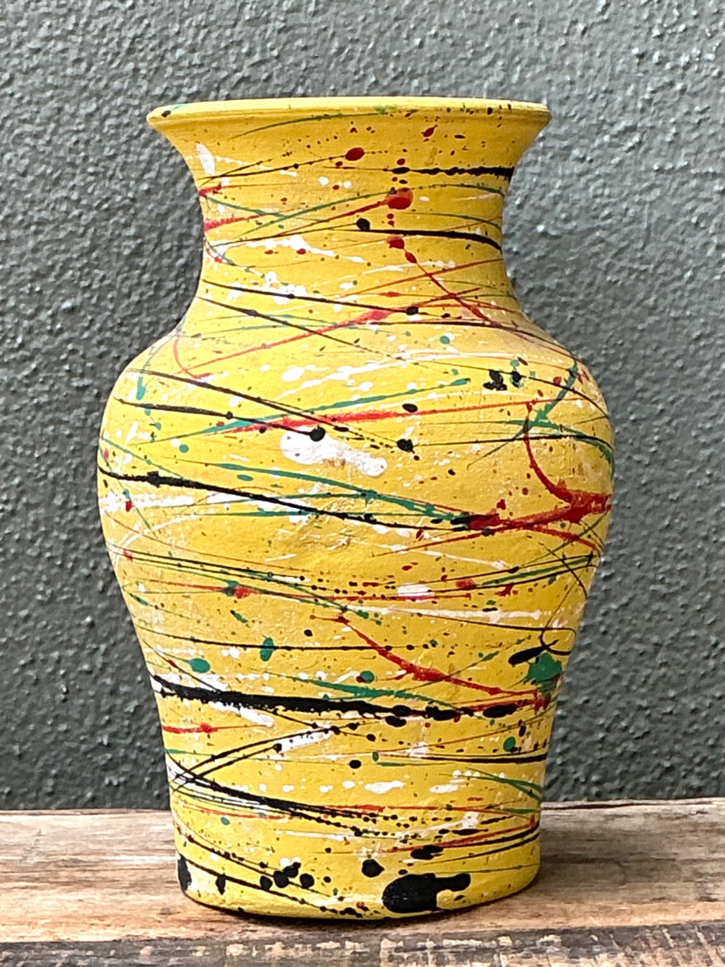 Vintage Splatter Paint Ceramic Vase - Side view