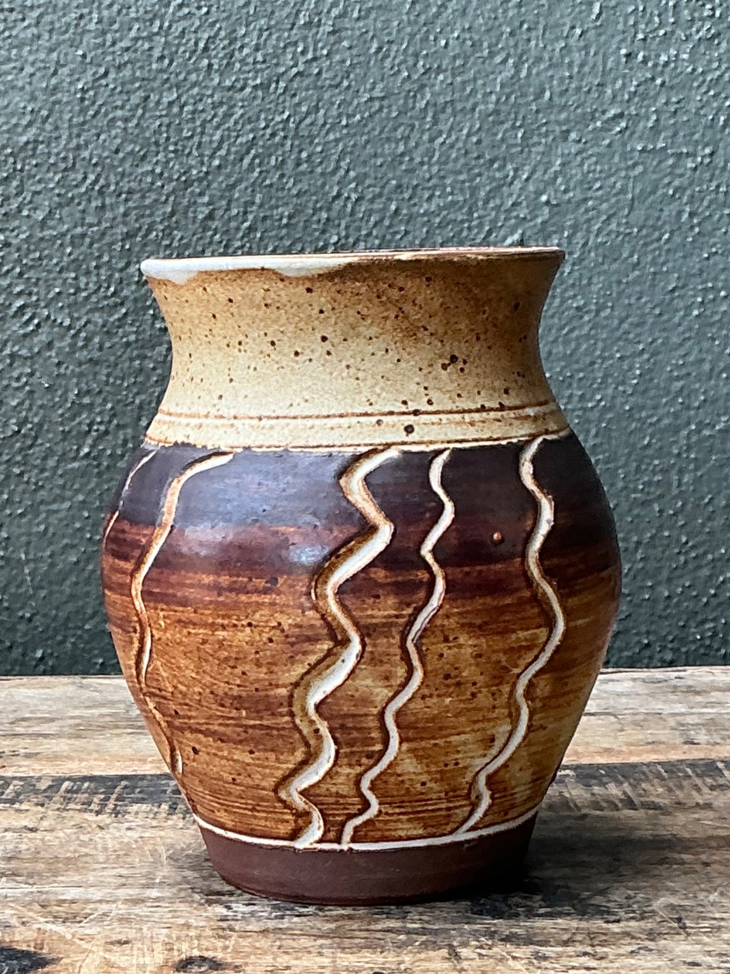 Vintage Handcrafted Ceramic Vase with Wave Motif - Back view