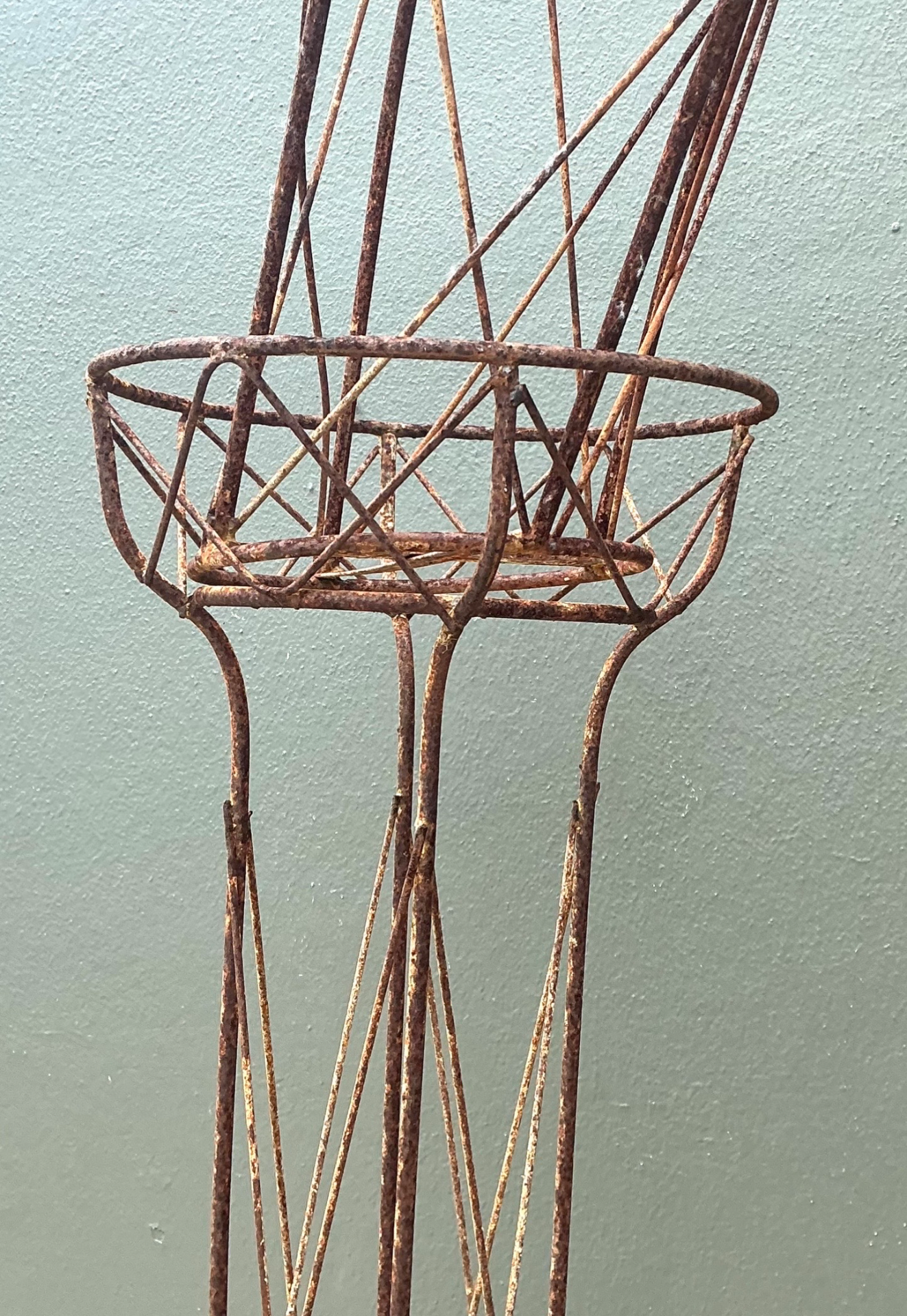 Vintage Patinated Wire Frame Garden Arch - Top view