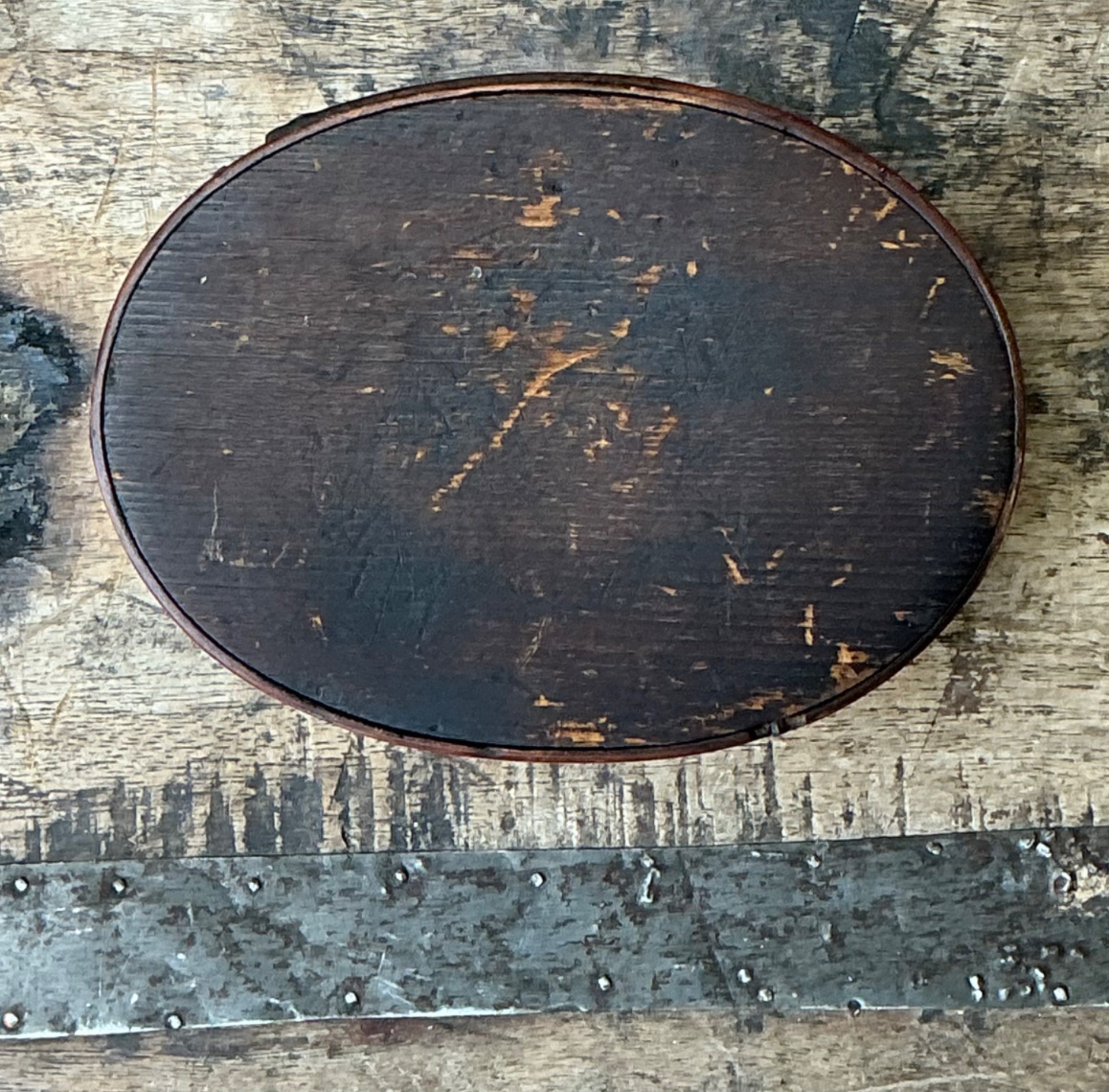 Vintage Rustic Shaker Style Wooden Oval Box - Side view
