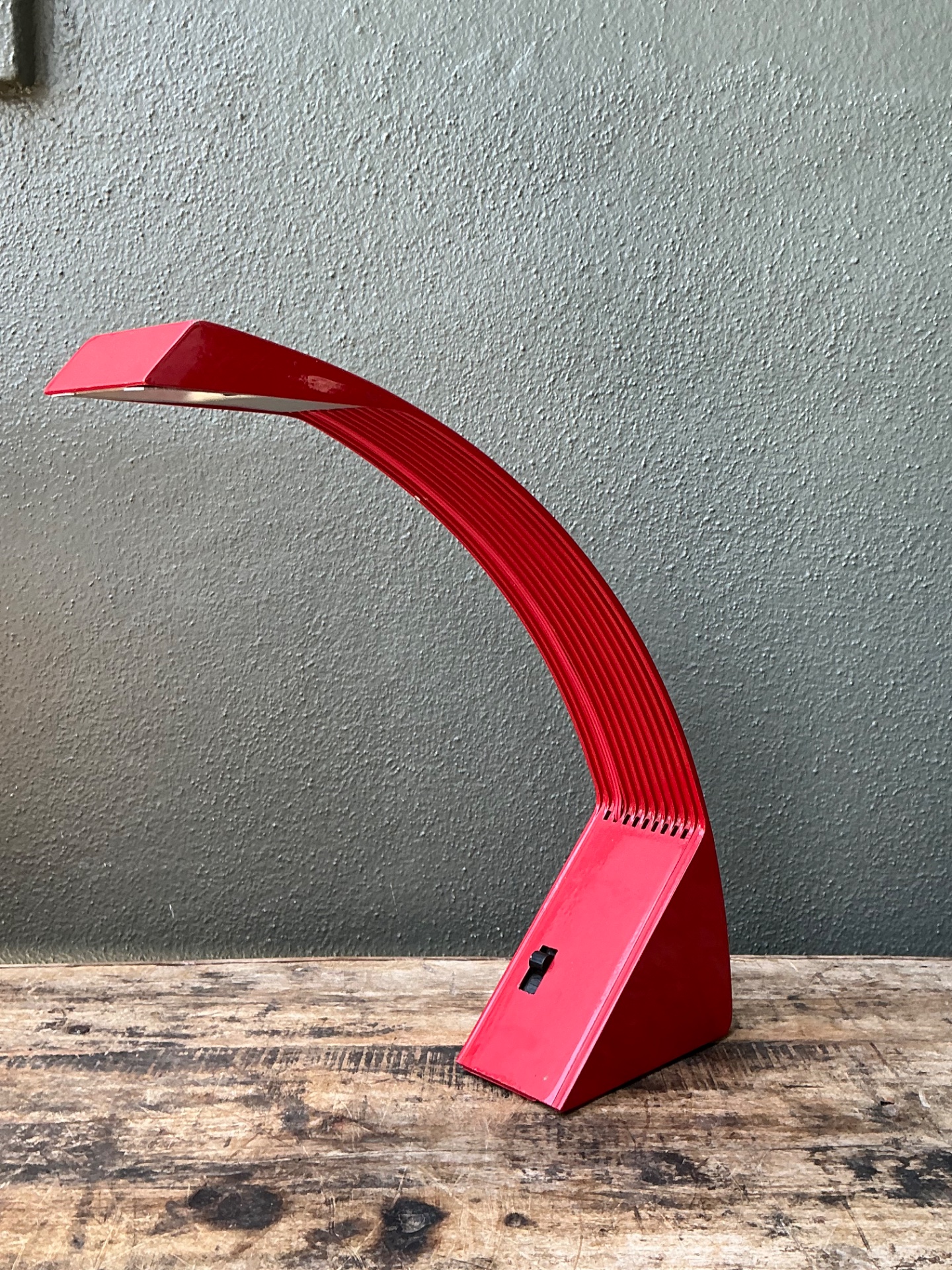 Vintage Italian Marco Zotta Red Arched Desk Lamp - Top view