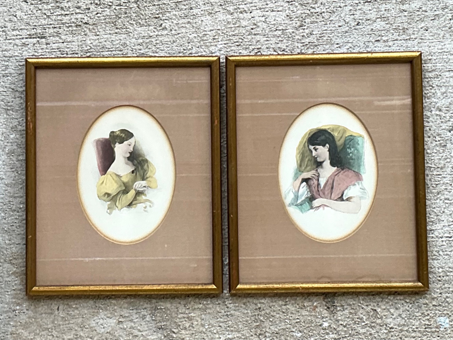 Vintage Portrait Engravings in Gilt Frames - Set of 2 - Top view