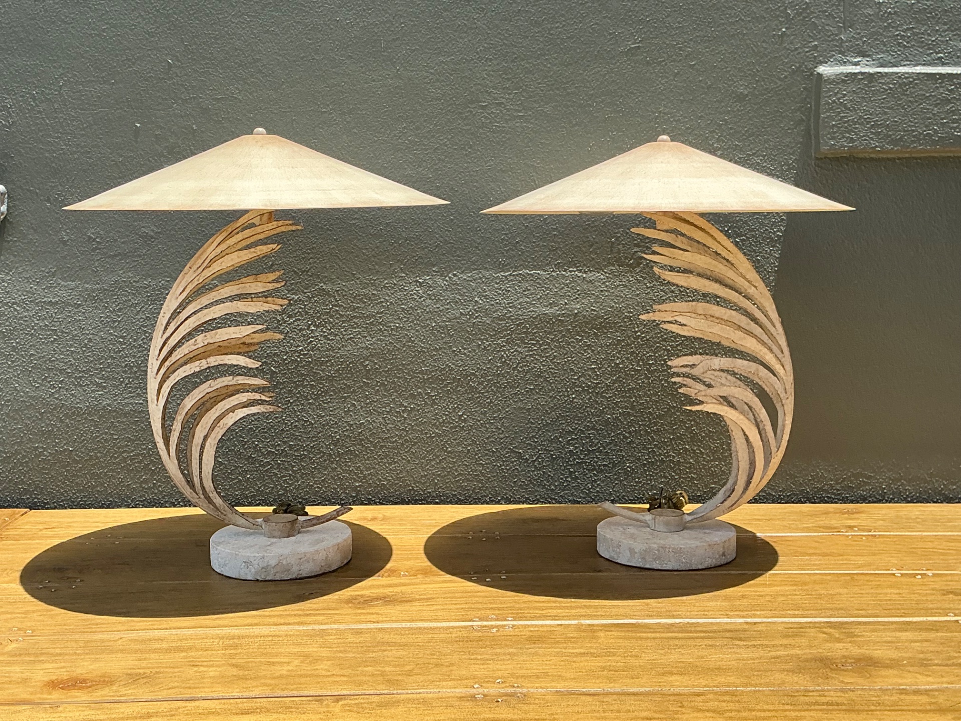 Vintage Michael Taylor Palm Frond Table Lamps - Pair - Side view