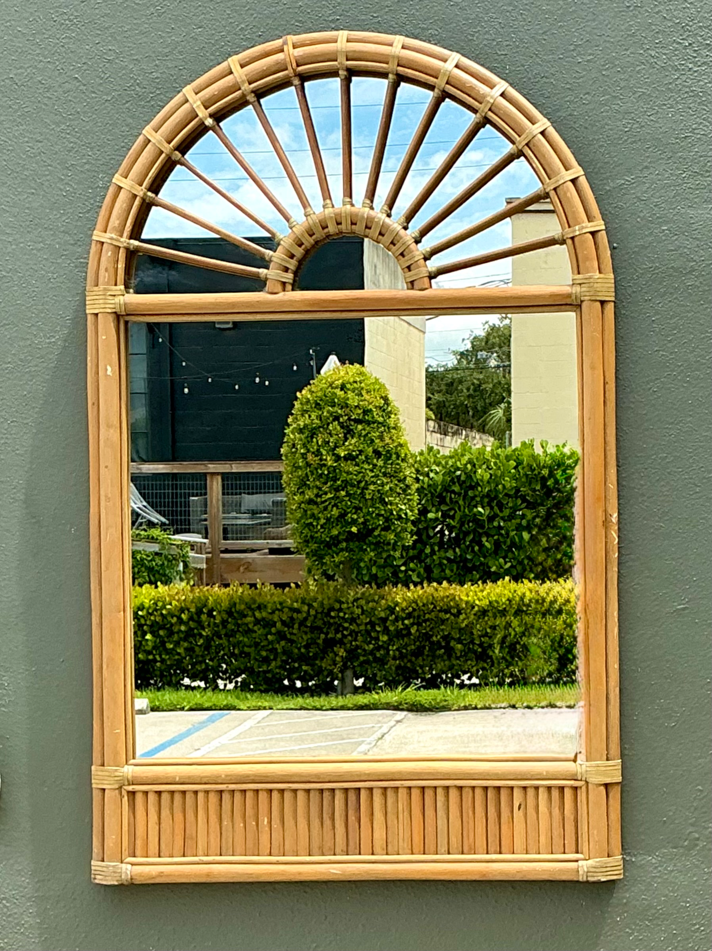 Vintage Boho Arched Rattan Mirror - Detail view