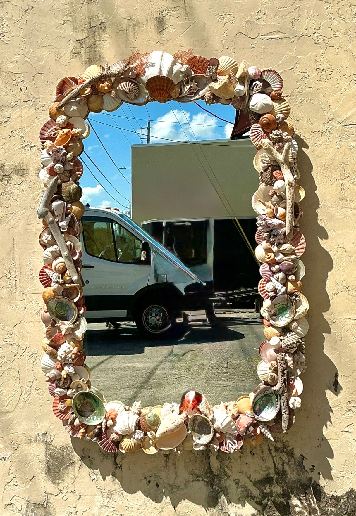 Vintage Shell Encrusted Wall Mirror - Detail view