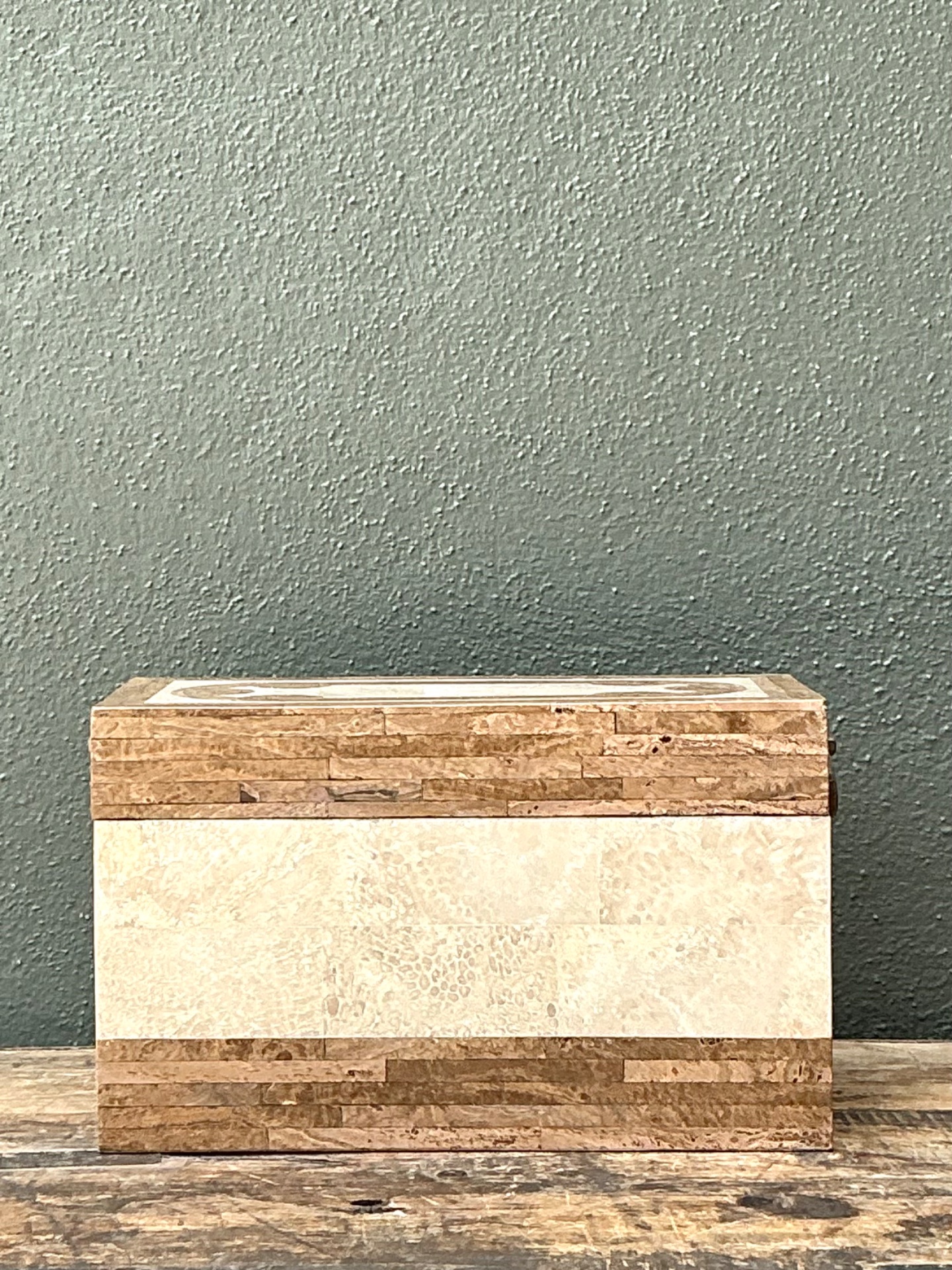 Vintage Tessellated Stone Box - Detail view