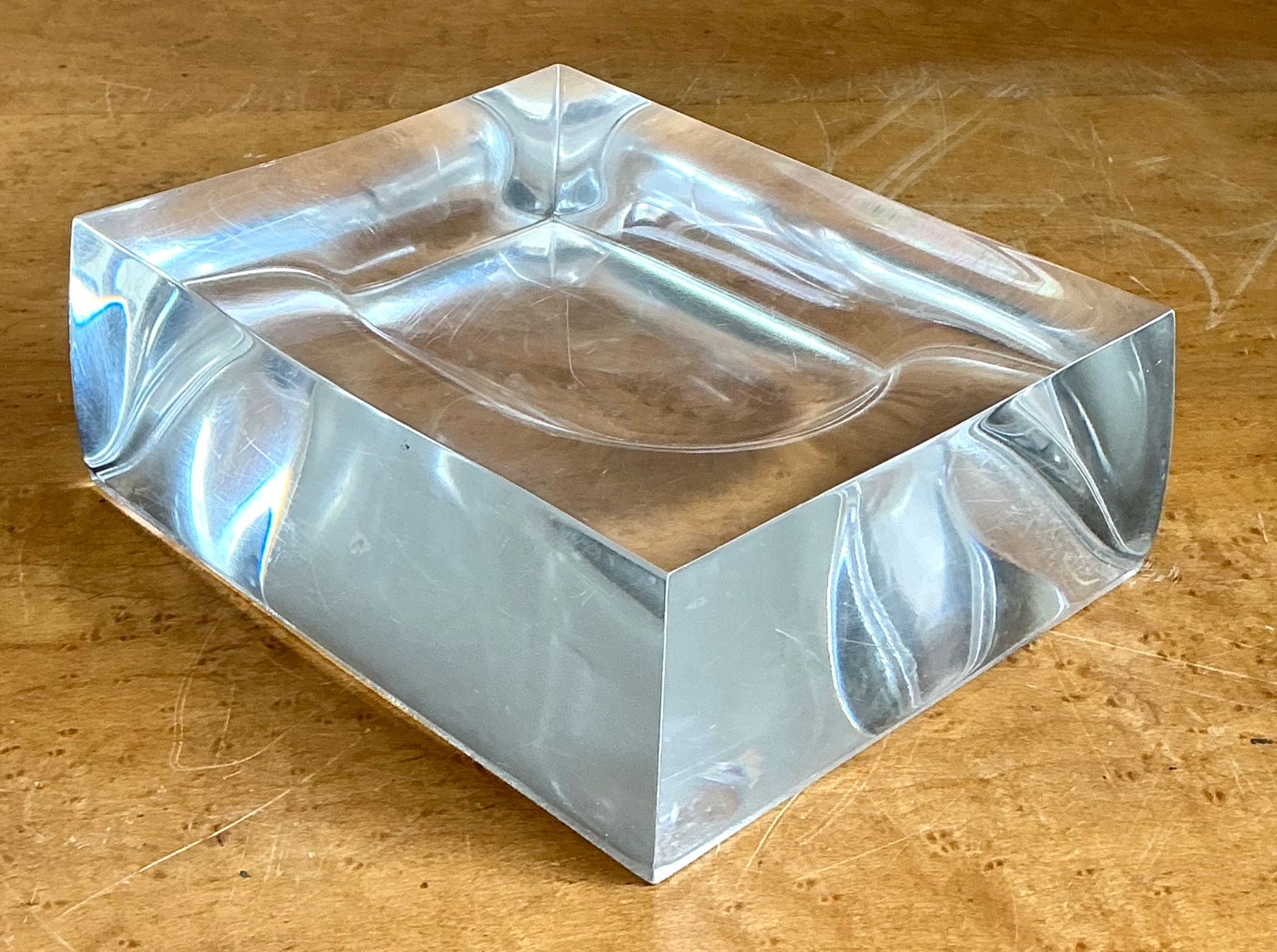 Vintage Abstract Lucite Ashtray - Back view