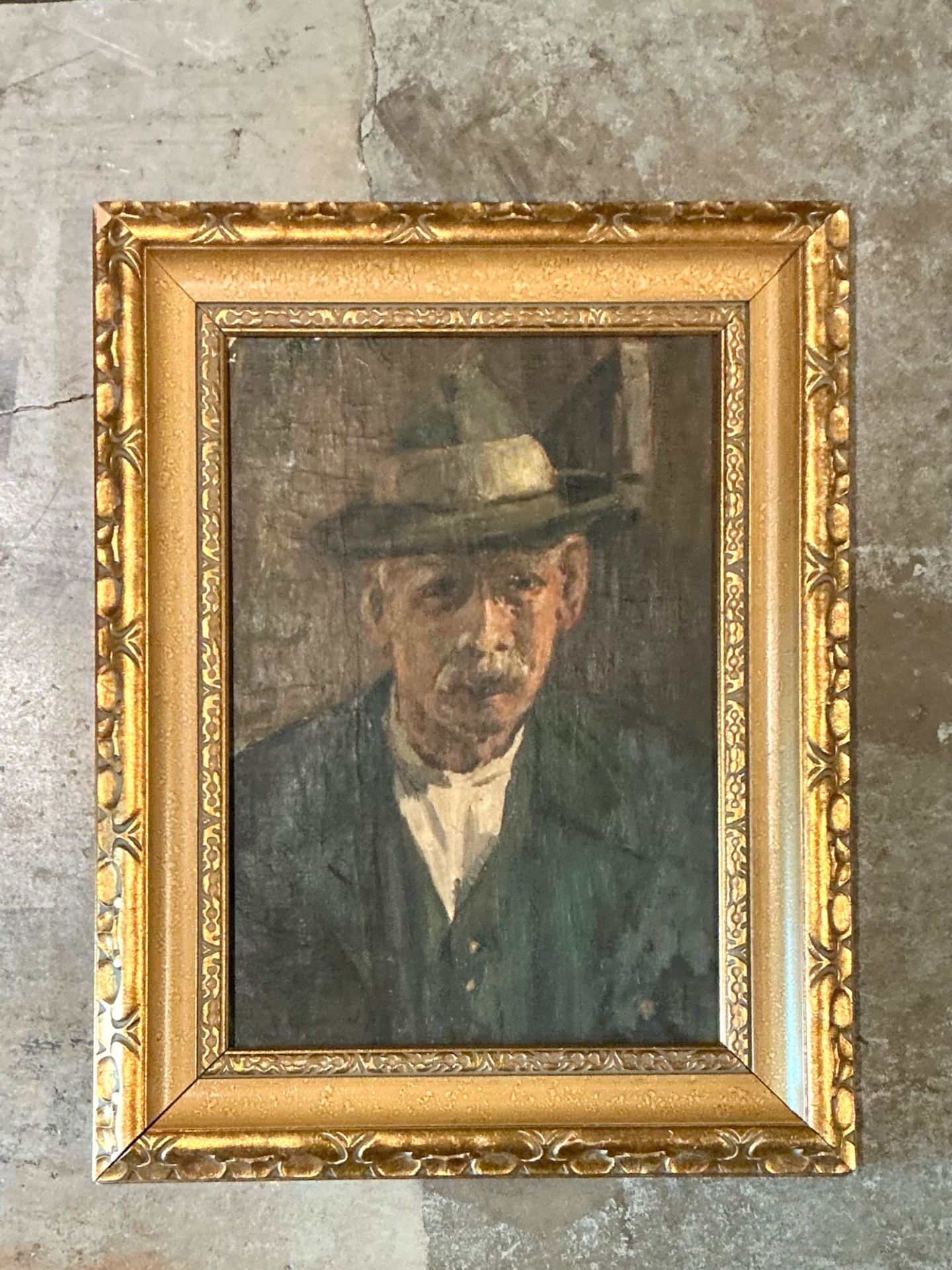 Vintage Framed Oil Portrait on Canvas - Detail view
