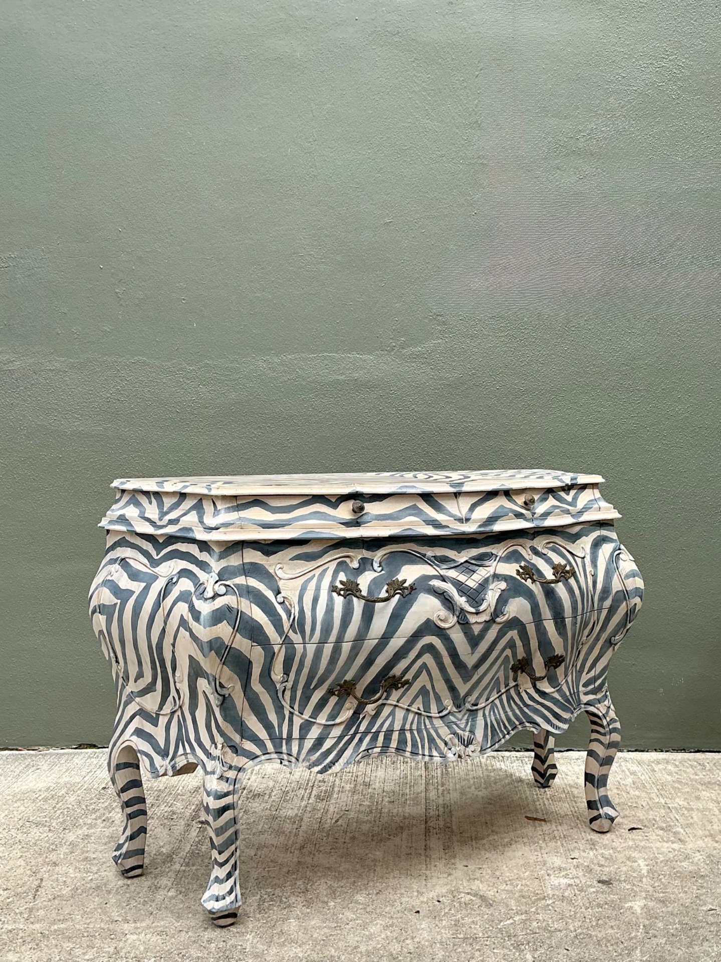 Vintage Hand Painted Zebra Bombe Chest - Back view