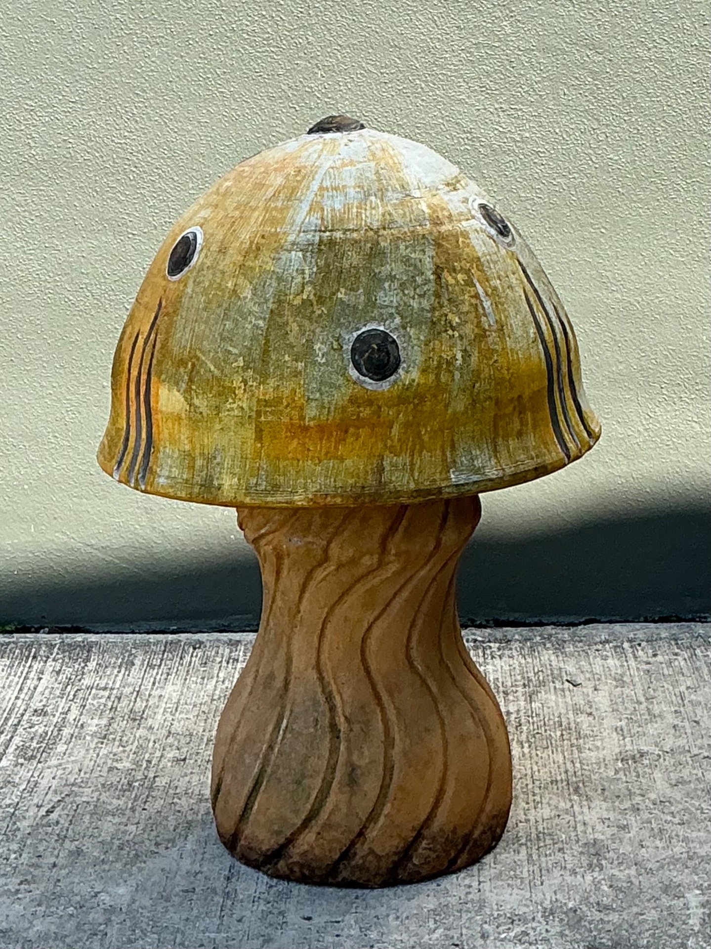 Vintage Distressed Garden Mushroom Statue - Back view