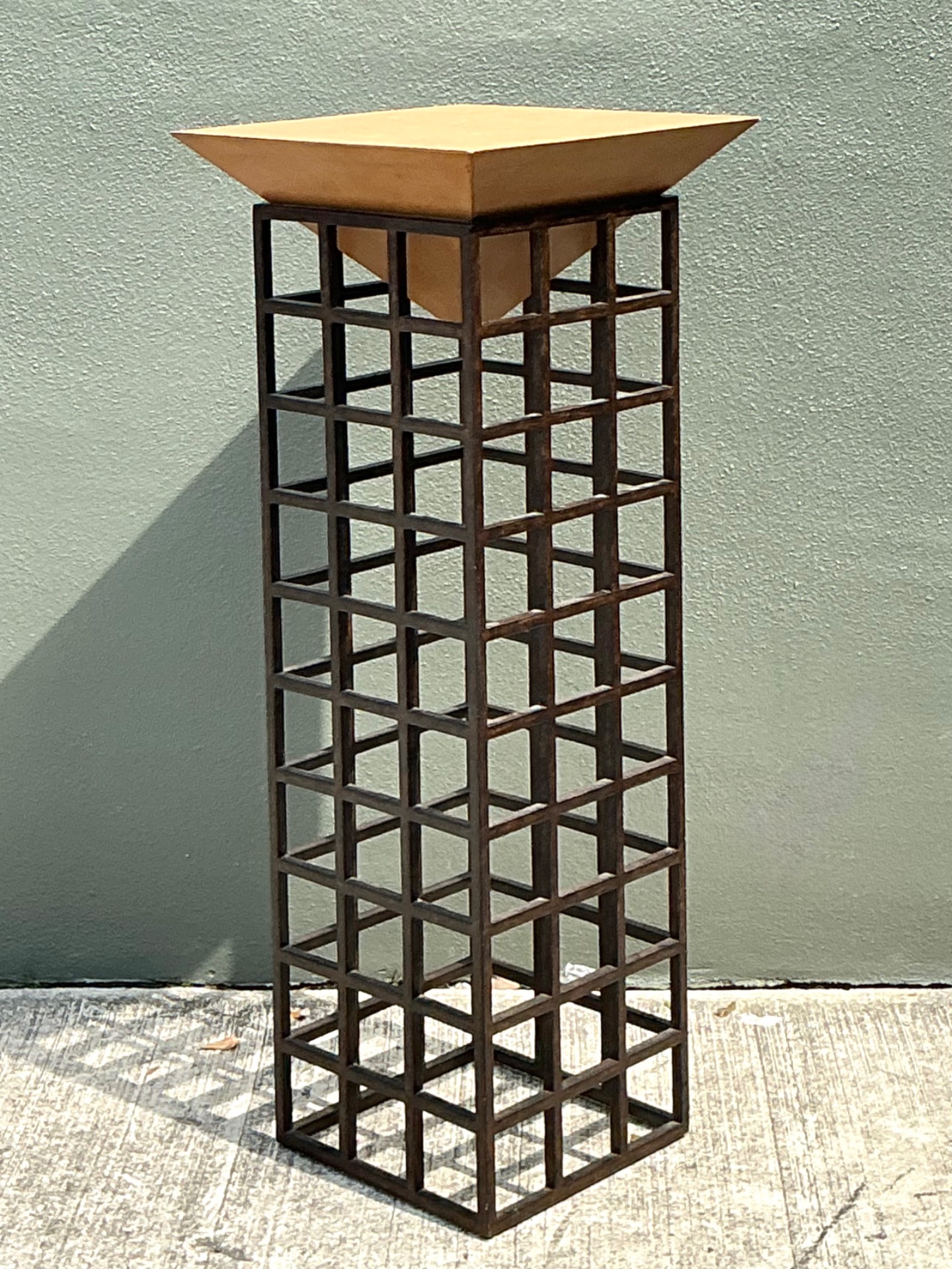 Vintage Grid Design Metal Stand - Side view