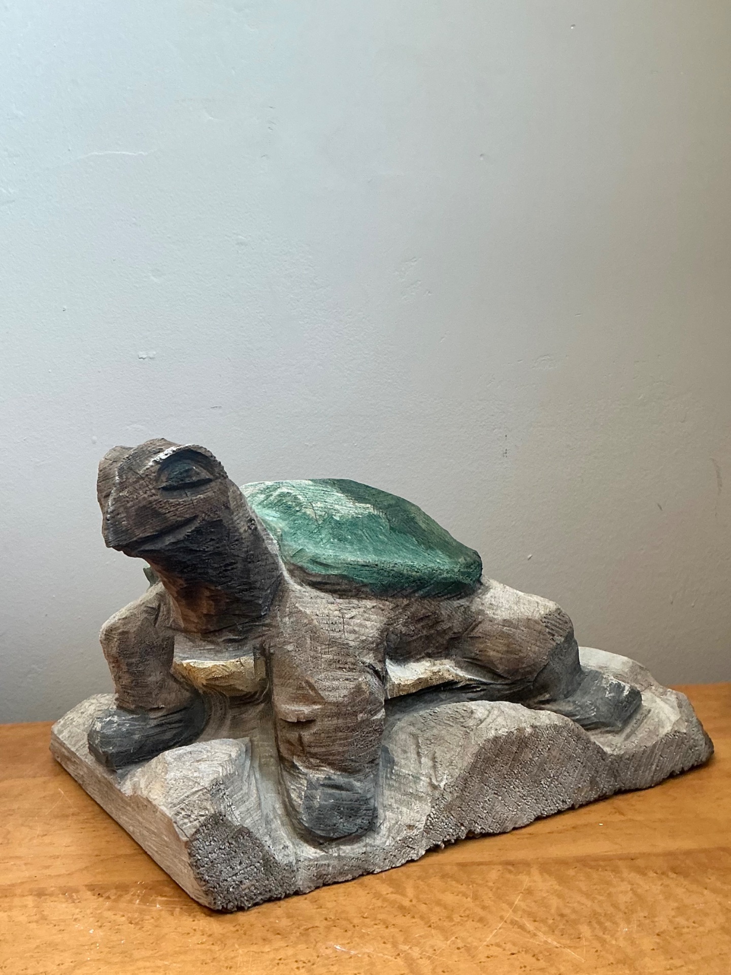 Vintage Hand Carved Turtle Sculpture - Back view
