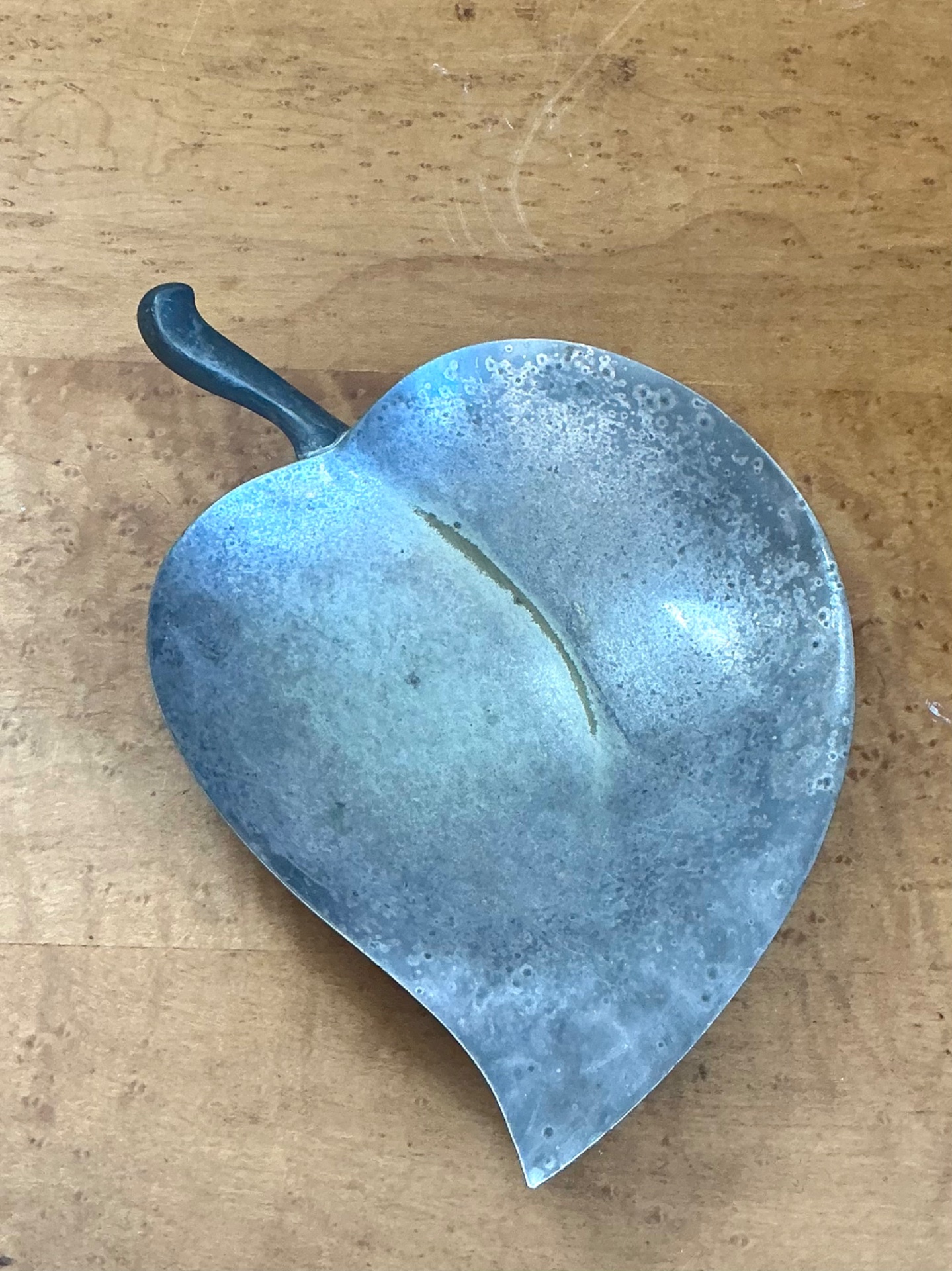 Vintage Decorative Leaf Metal Bowl - Top view