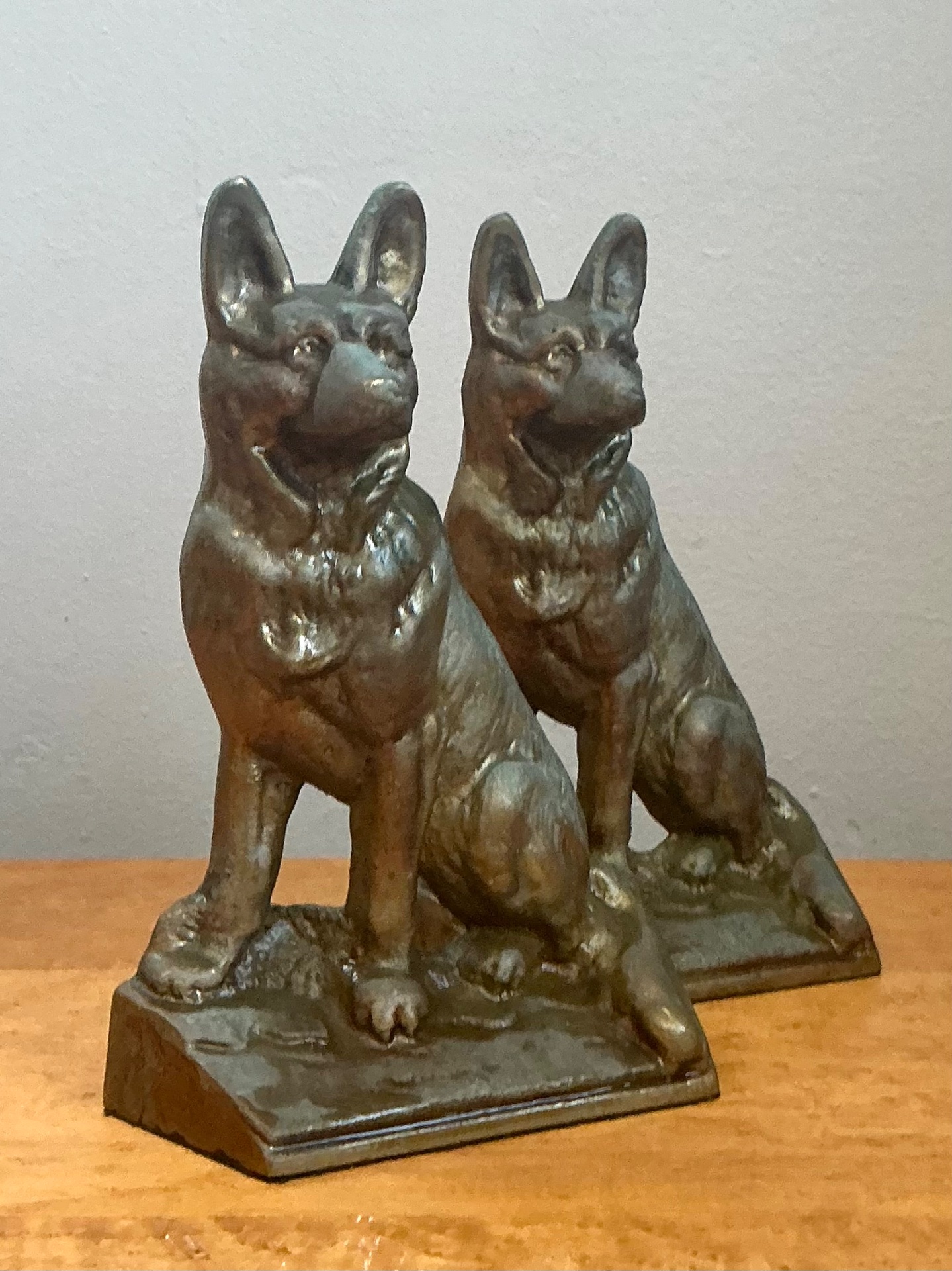 Vintage Bronze Dog Bookends - A Pair - Detail view
