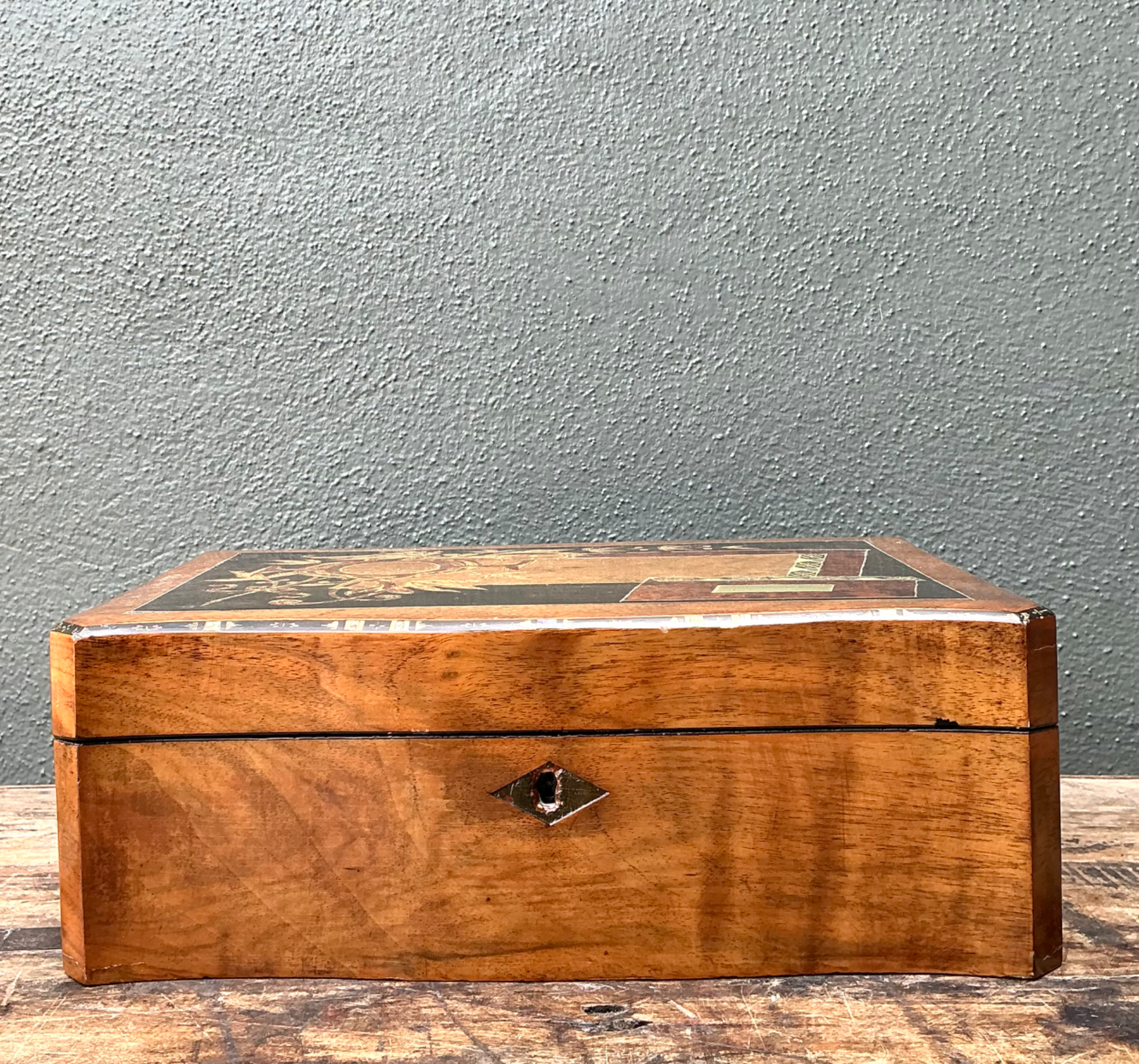 Vintage Wood Inlay Writing Desk With Inkwells - Top view