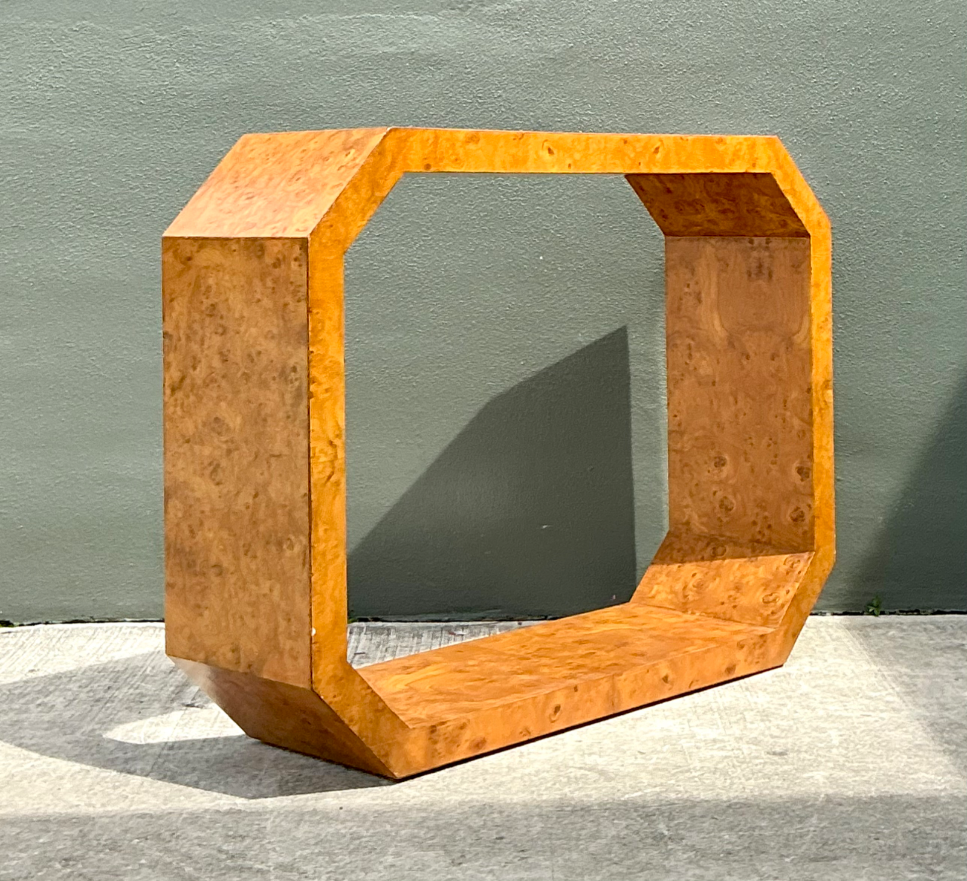 Vintage Burl Wood Console Table - Detail view