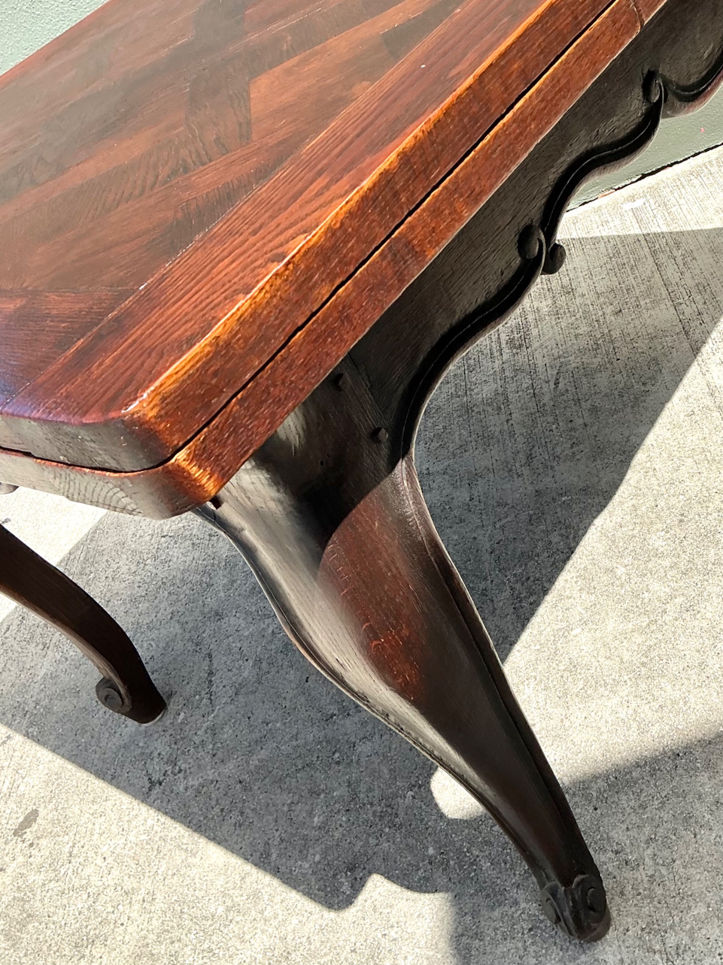 Vintage Herringbone Extendable Dining Table - Top view