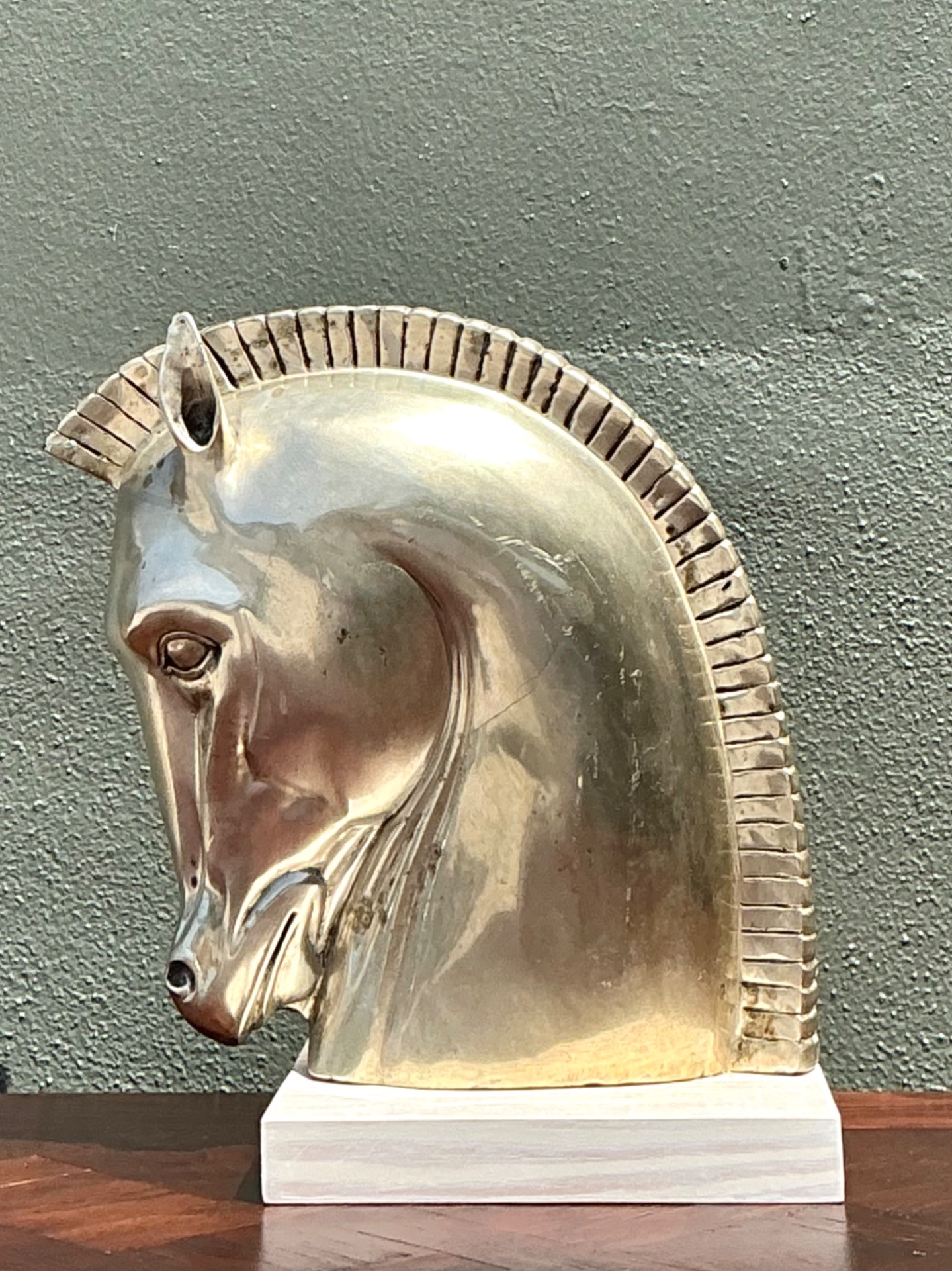 Vintage Horse Head Sculpture - Side view