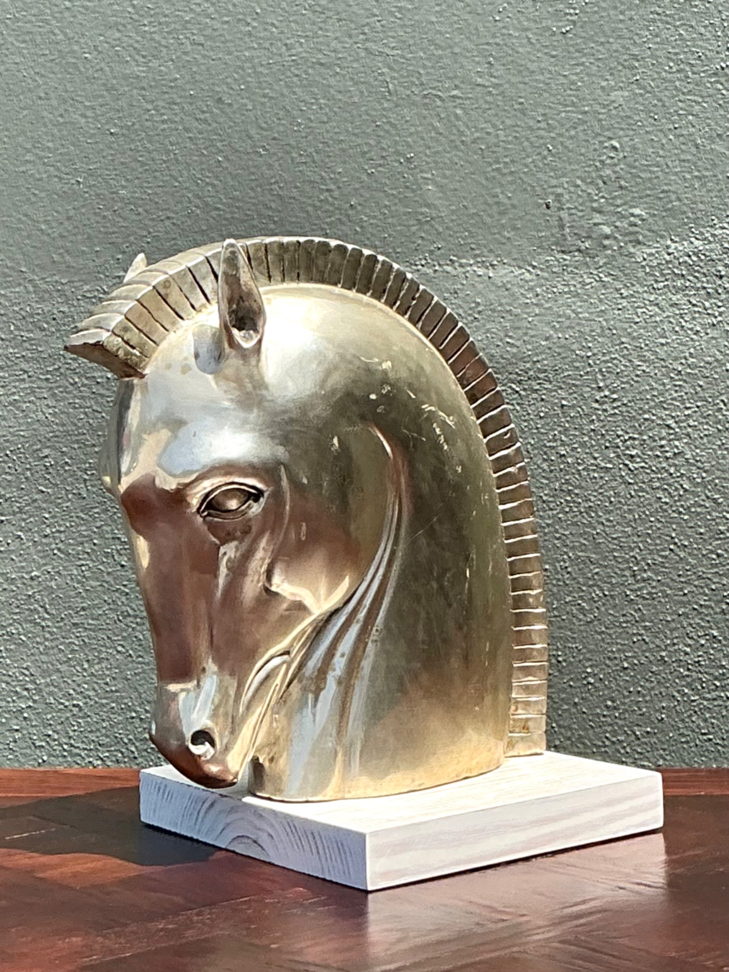 Vintage Horse Head Sculpture - Back view