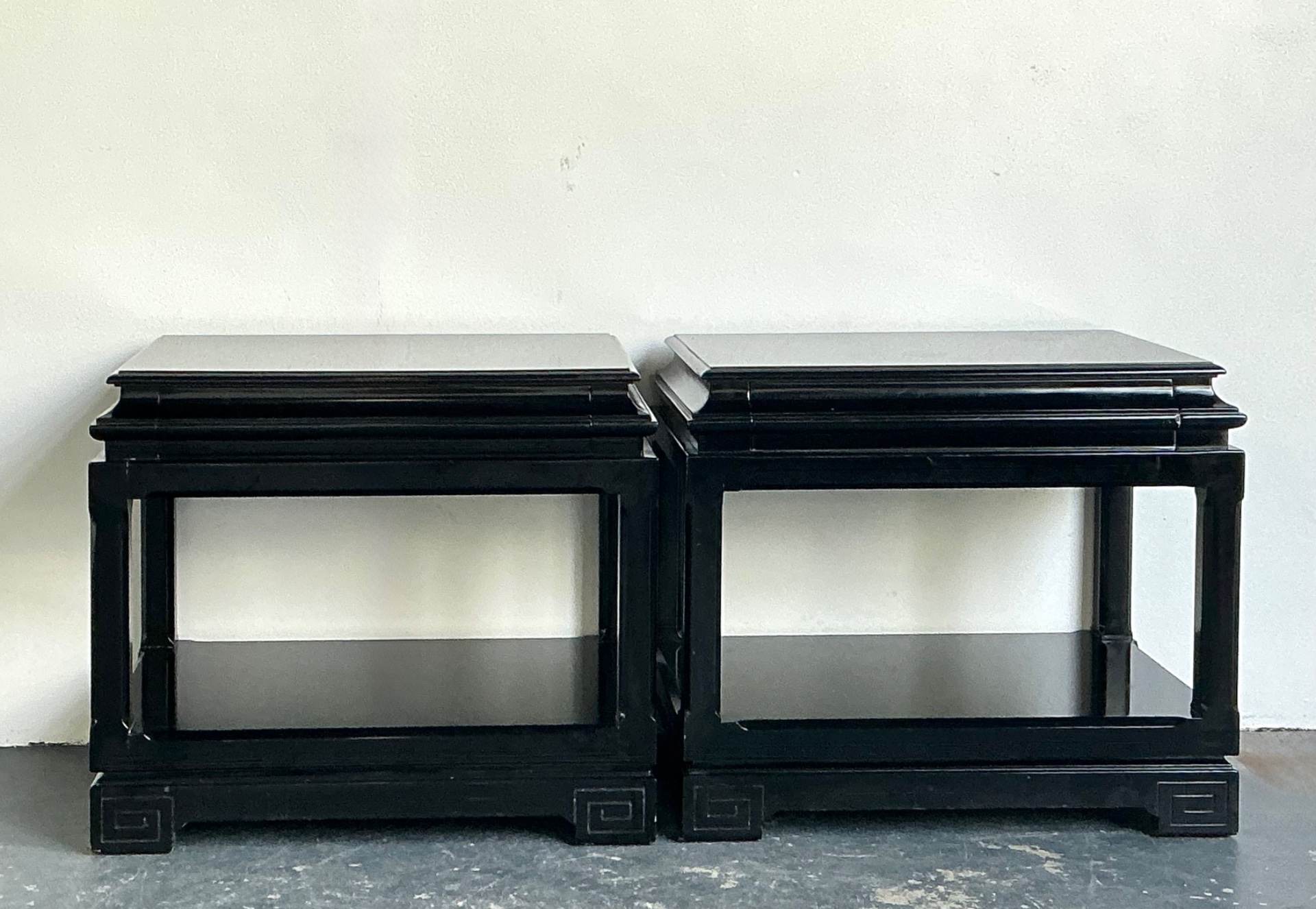 Vintage Ralph Lauren Chinoiserie Black Lacquered Side Tables - A Pair - Side view