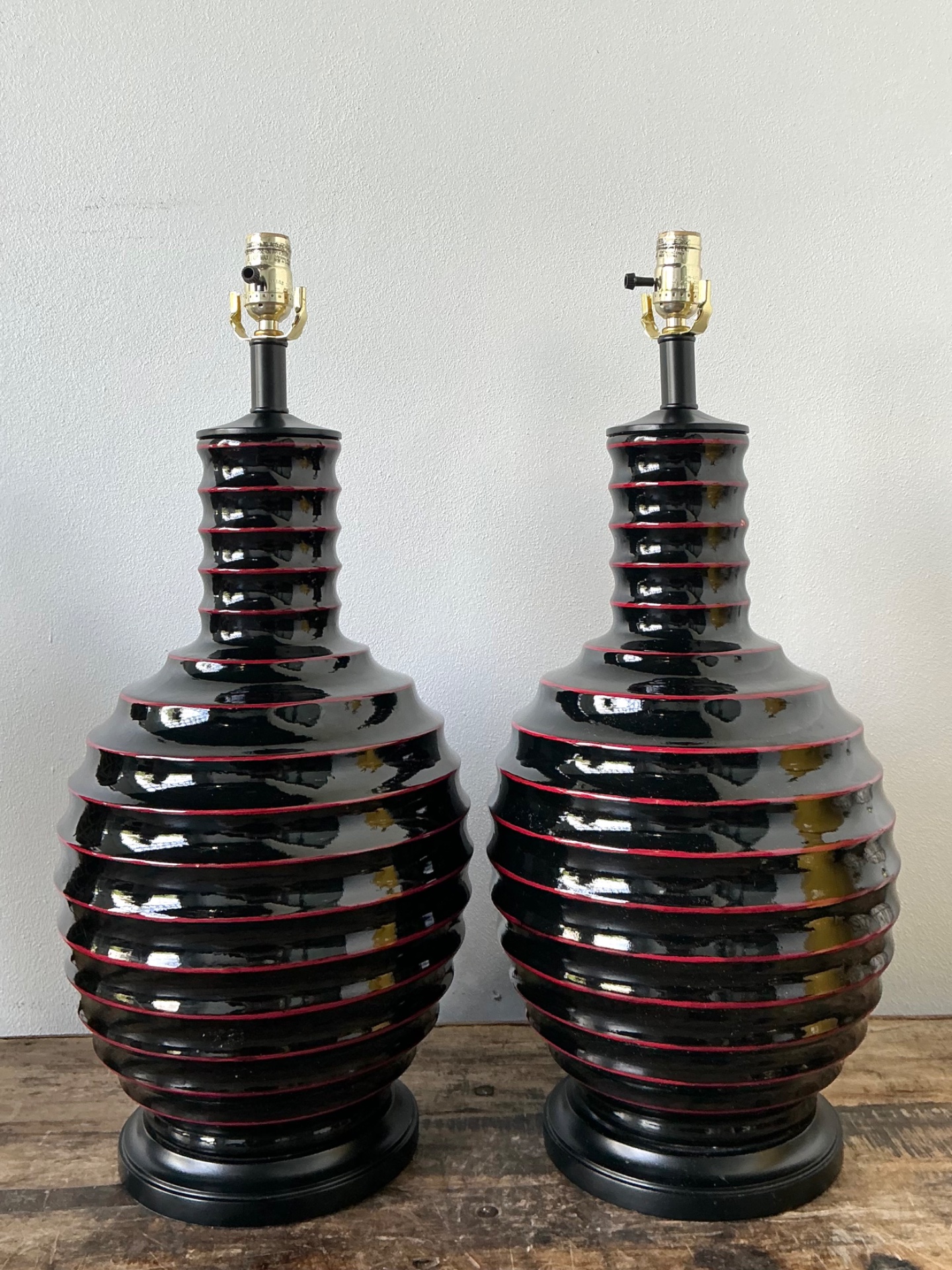Vintage Glazed Ceramic Ribbed Table Lamps - A Pair - Top view