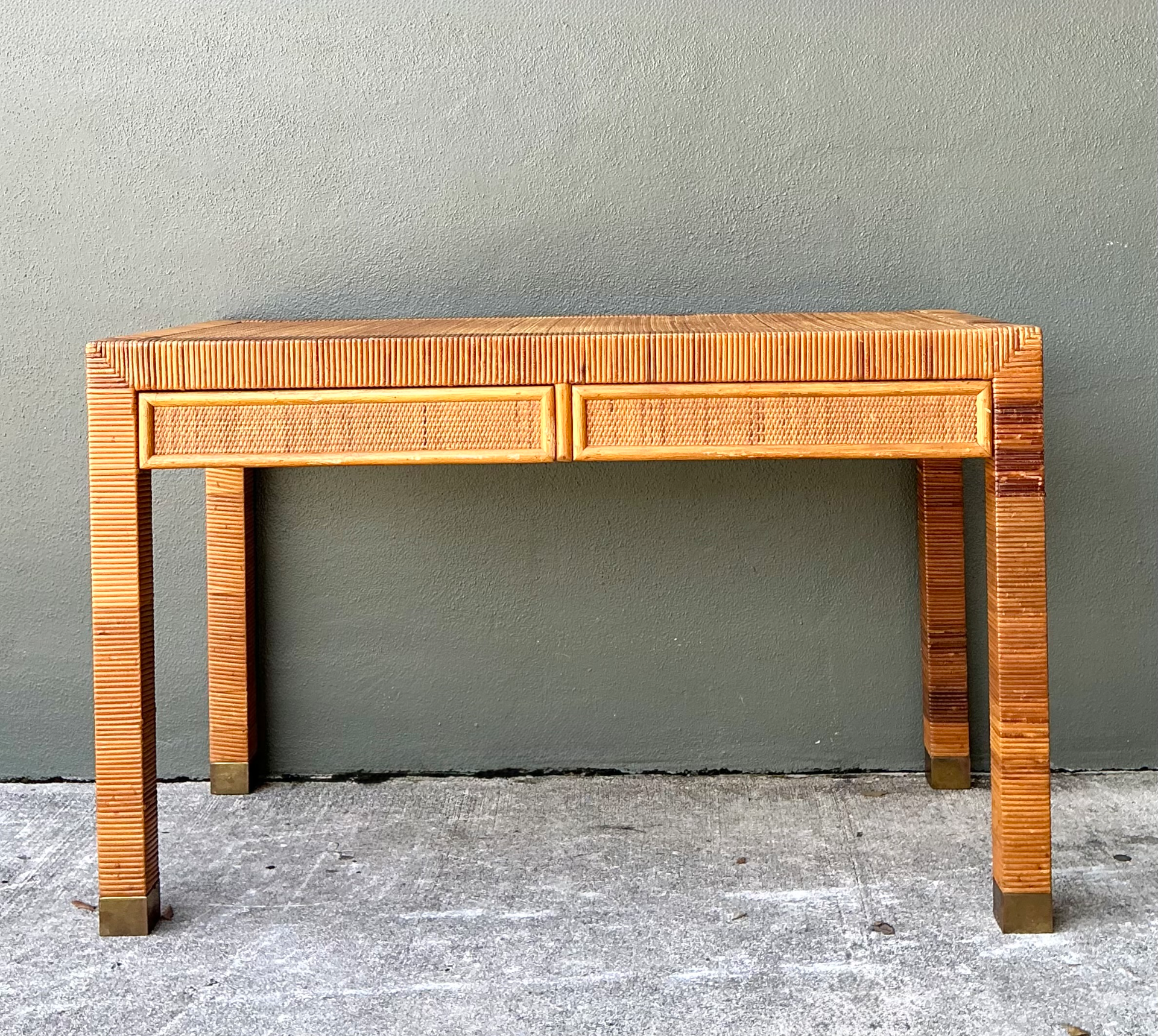 Vintage Rattan Writing Desk After Bielecky Brothers - Detail view