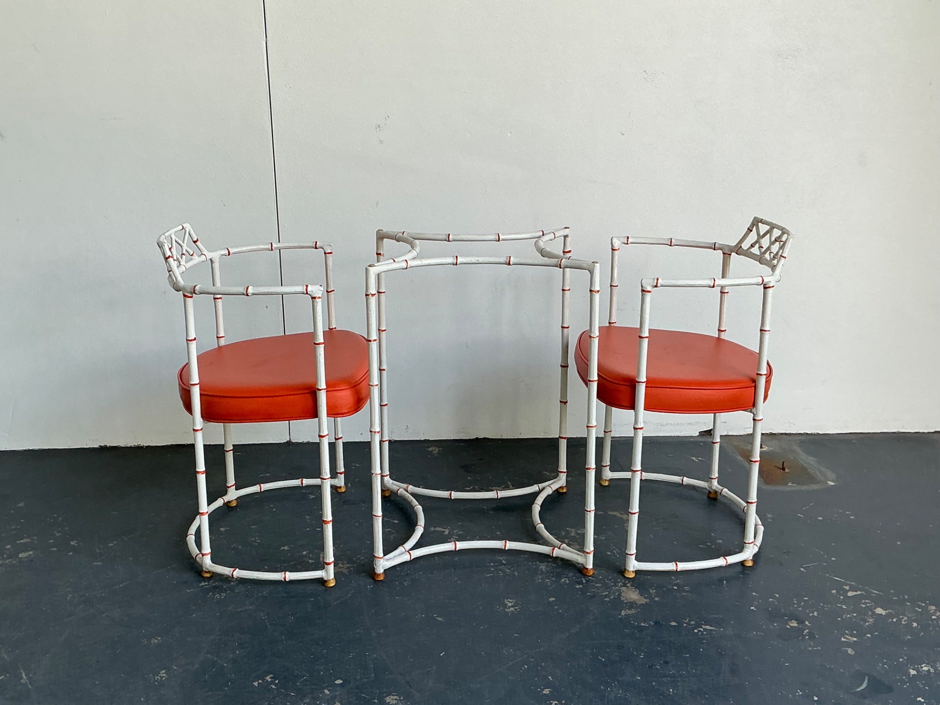 Vintage Faux Metal Bamboo Patio Hollywood Chairs and Table Set - Detail view