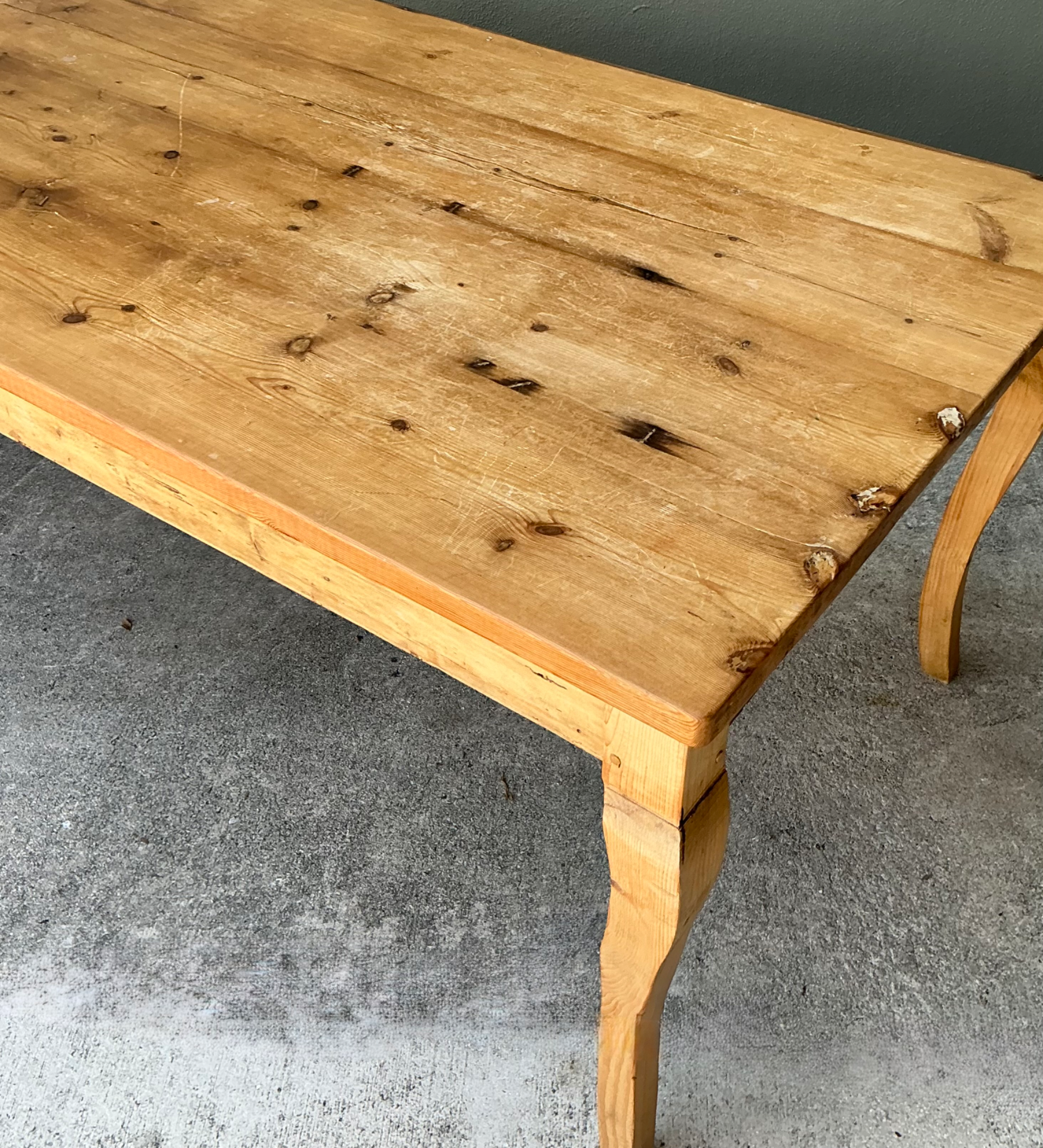 Vintage Rustic Pine Plank Farm Table - Top view