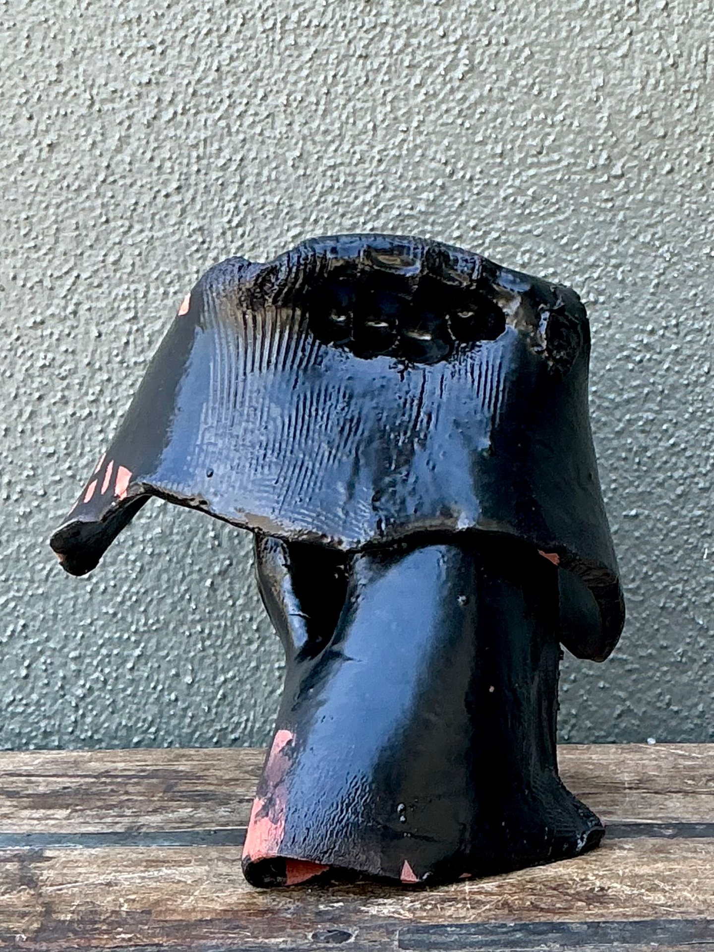 Vintage Ceramic Abstract Sculpture - Detail view