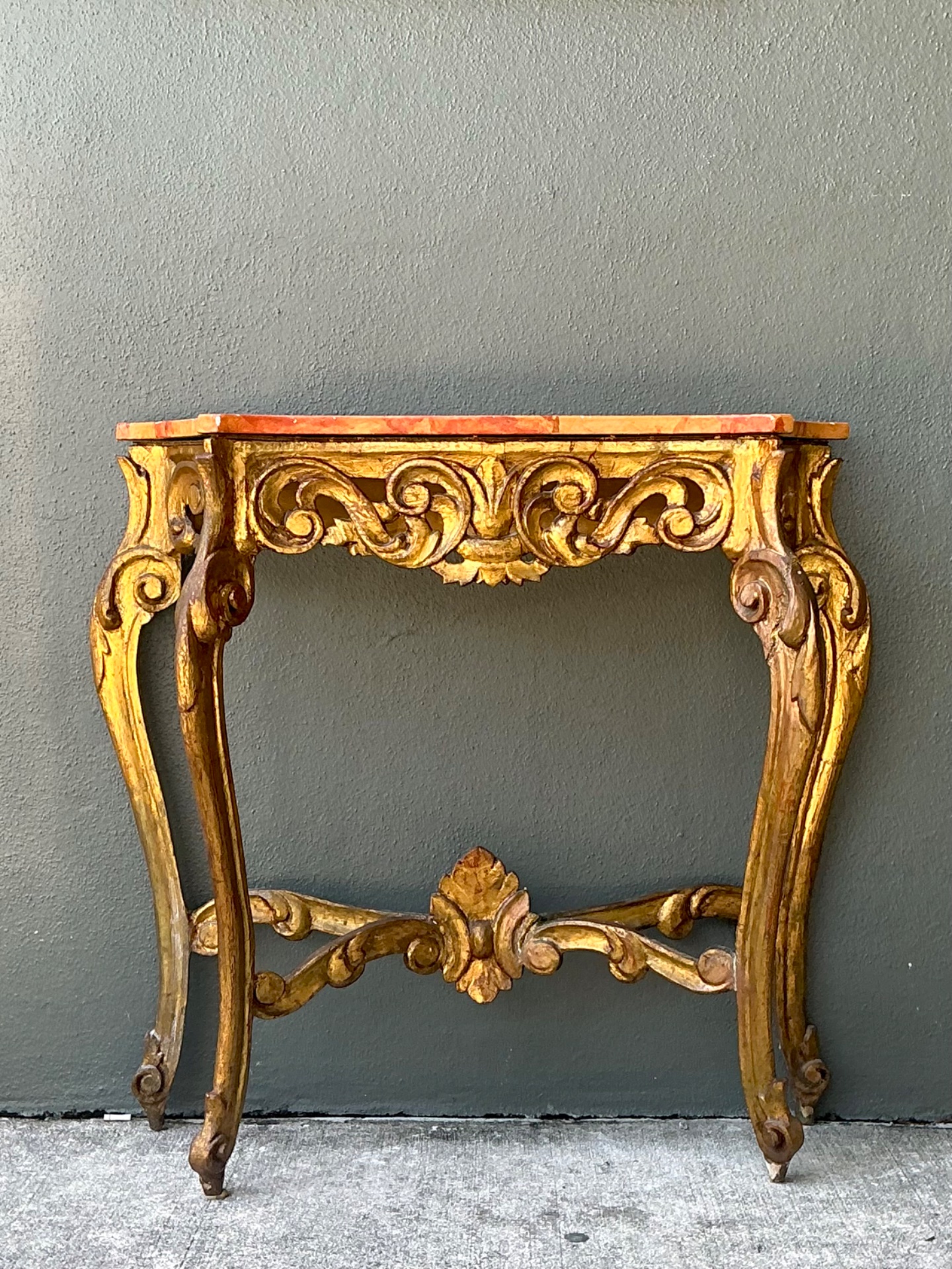Vintage Italian Rococo Style Console Table - Detail view