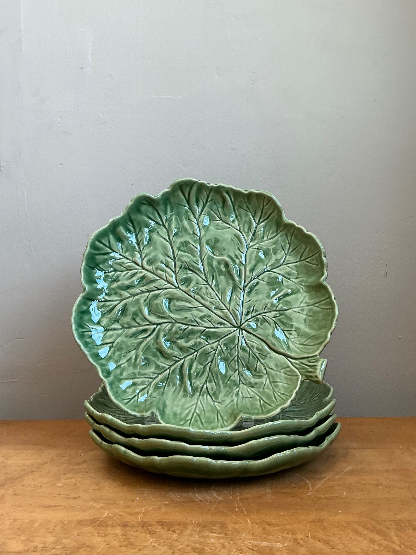 Vintage Bordallo Pinheiro Green Cabbage Leaf Plates - Set Of 4 - Back view