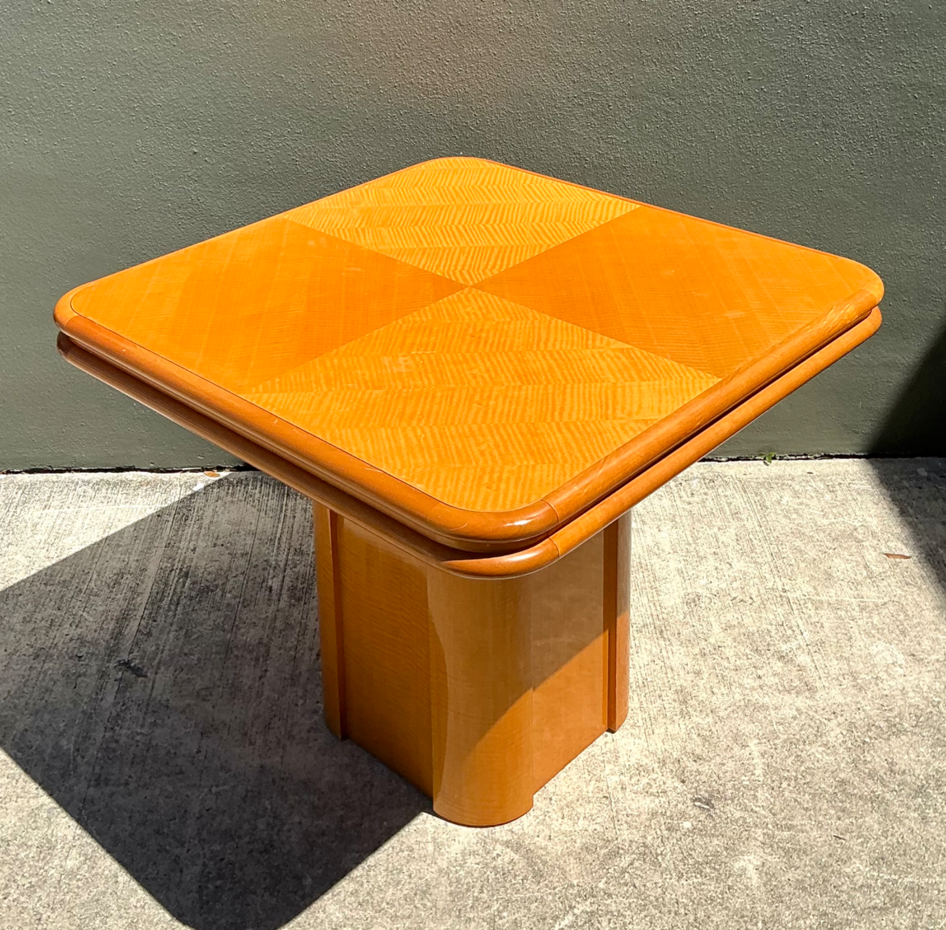 Vintage Geometric Wood Extendable Game Table - Detail view