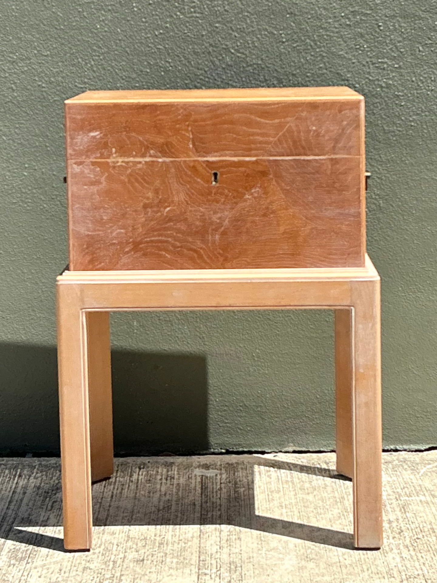 Chapman Italian Vintage Burl Trunk Drinks Table - Side view