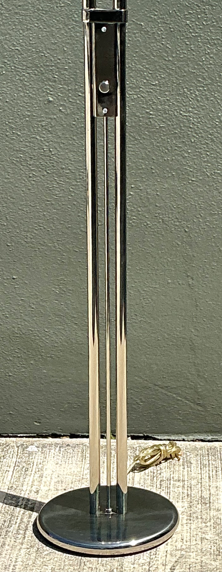 Holtkoetter Leutchen Chrome Dual Head Floor Lamp - Detail view