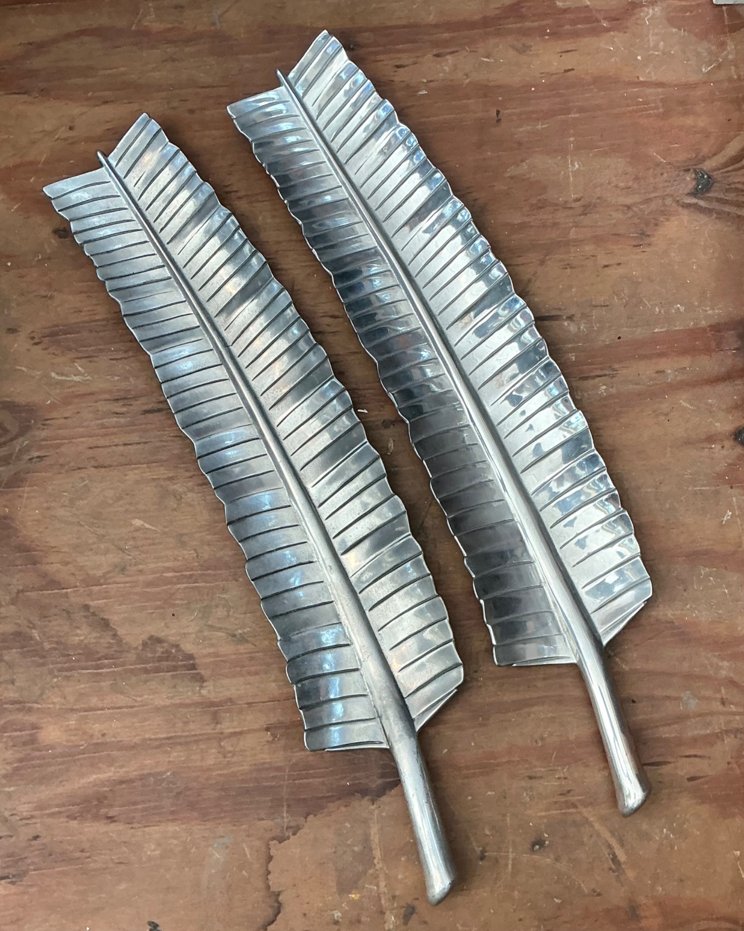 Vintage Aluminum Banana Leaf Platters - Set of 2 - Side view